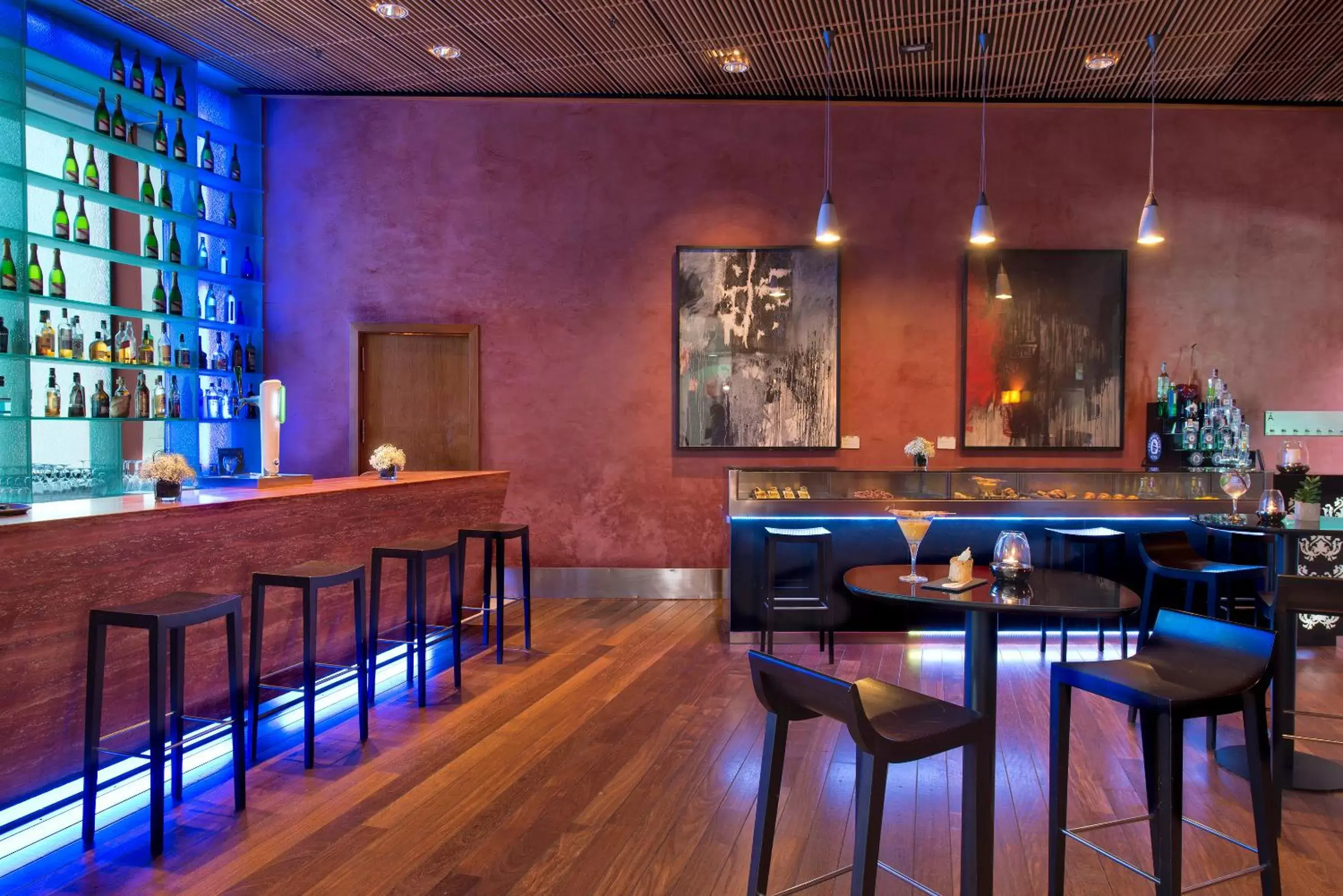 Lounge or bar, Lounge/Bar in Hotel Melia Bilbao
