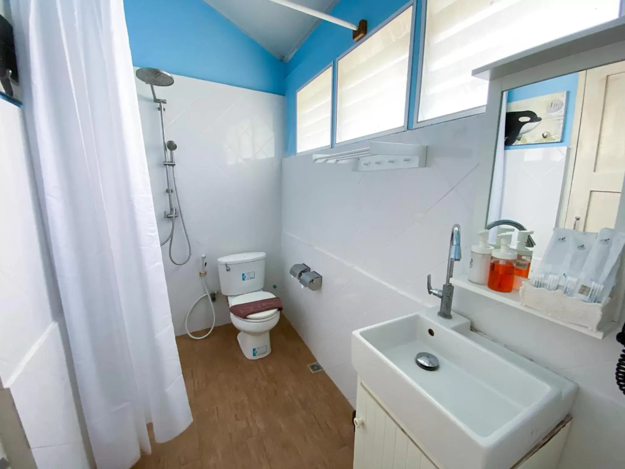 Bathroom in Green Gallery Beach Boutique Hotel