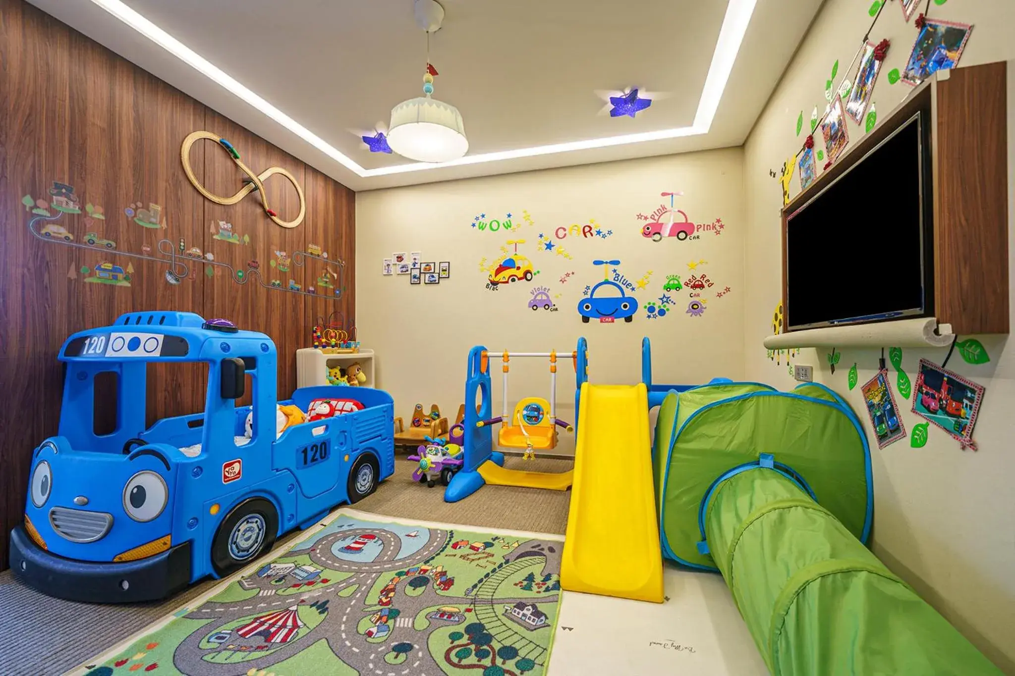 Bedroom, Kid's Club in Ramada by Wyndham Incheon