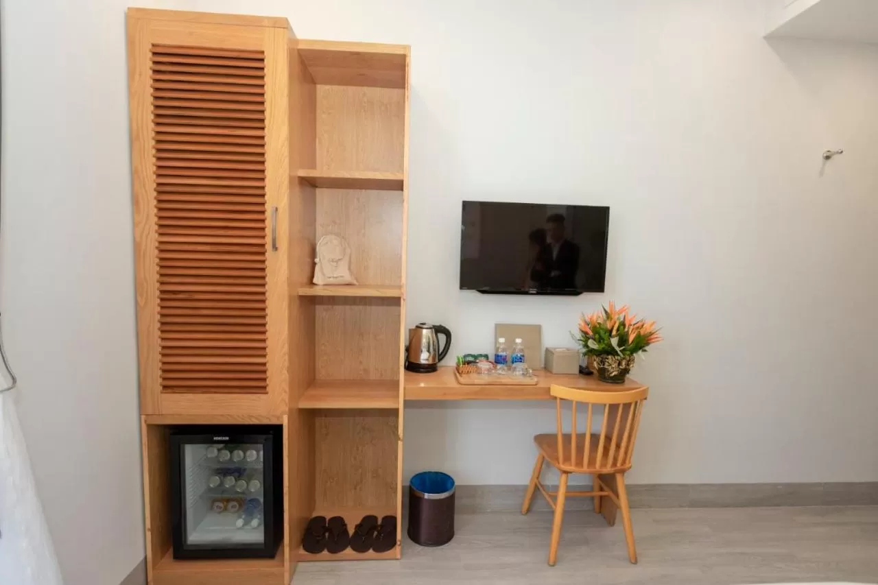 TV and multimedia, TV/Entertainment Center in La Casa Tuy Hòa