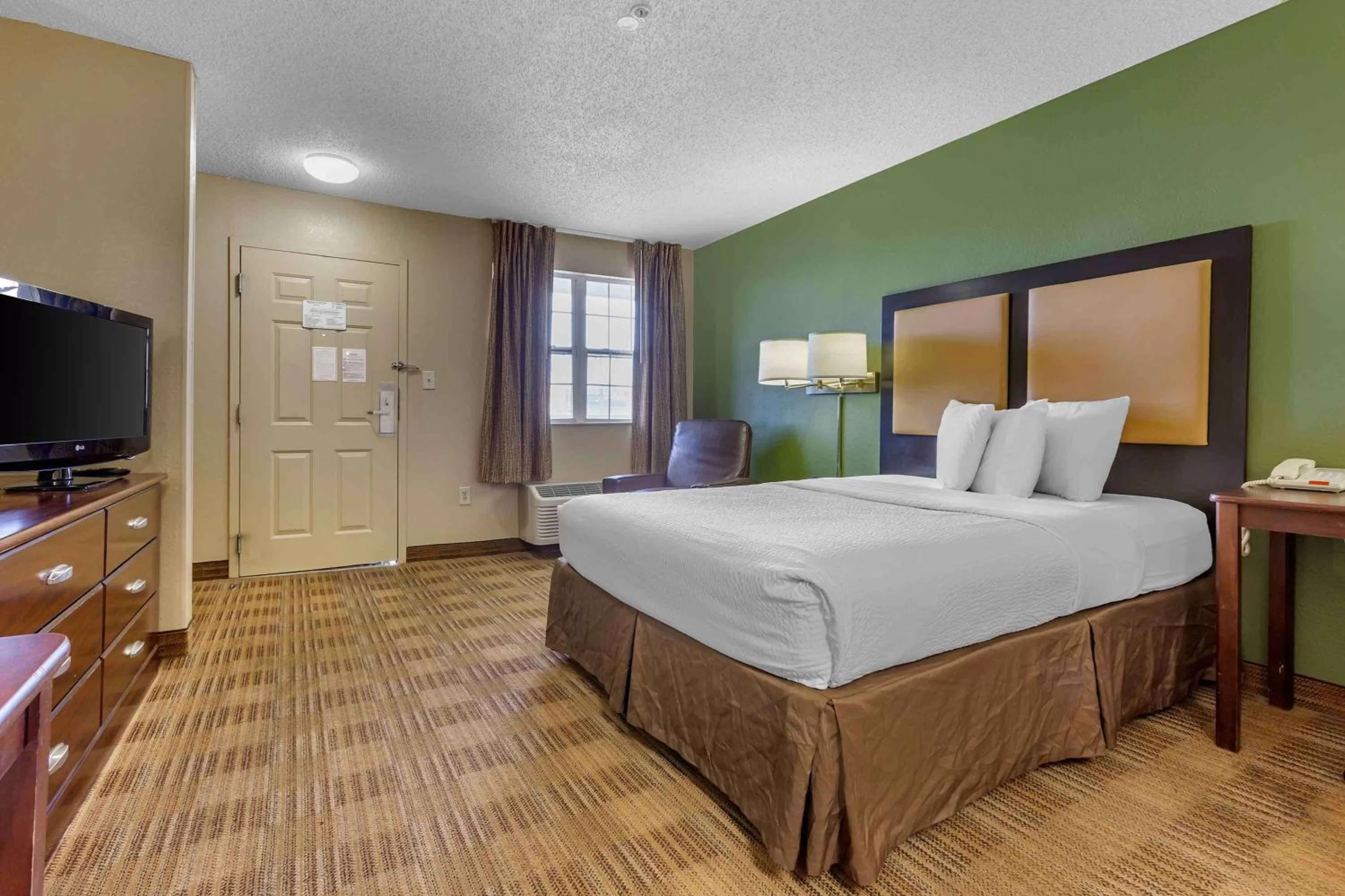 Bedroom, Bed in Extended Stay America Suites - El Paso - Airport