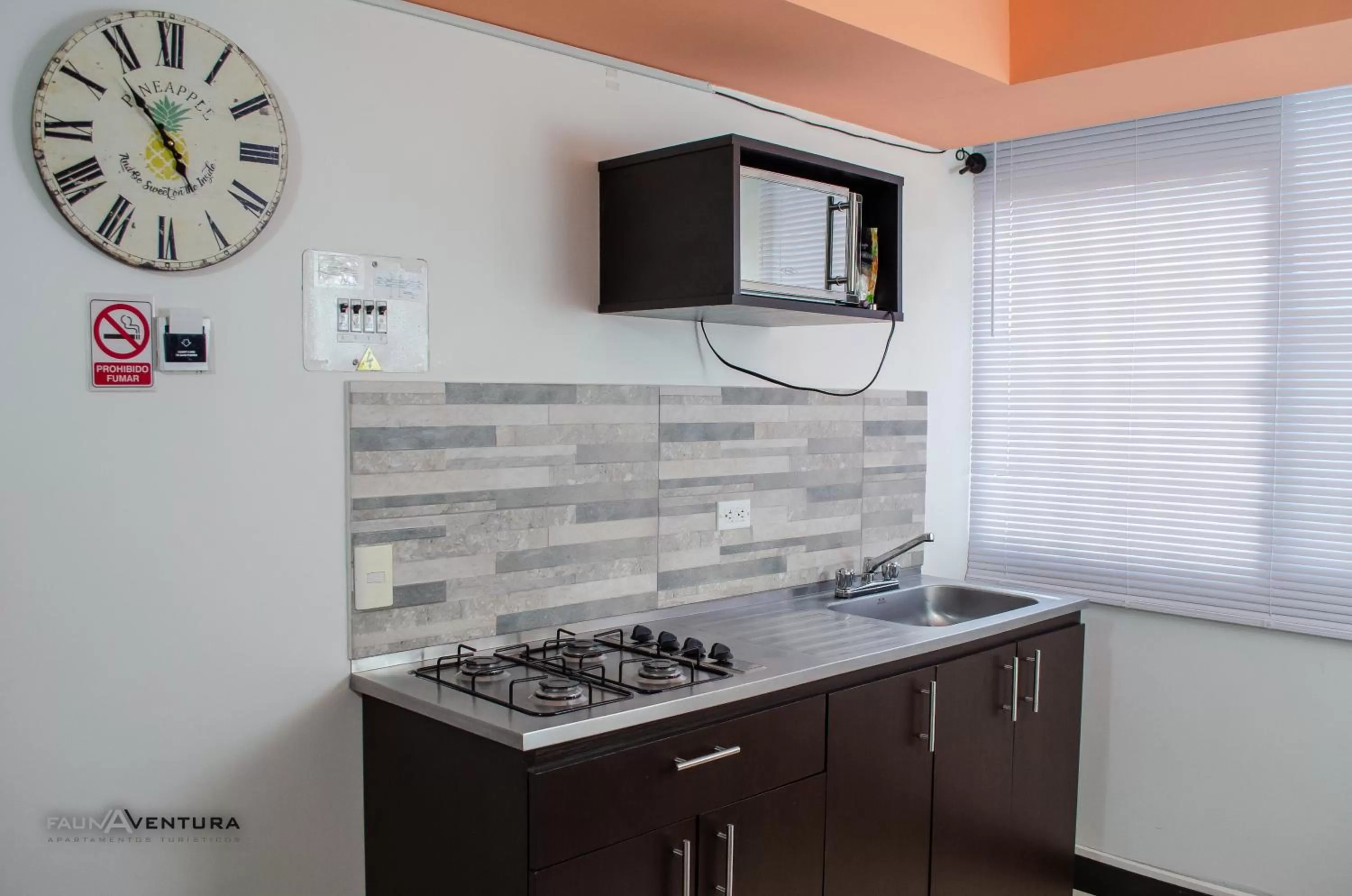 Kitchen or kitchenette in Apartamento Primer Piso 2km del Parque del Café
