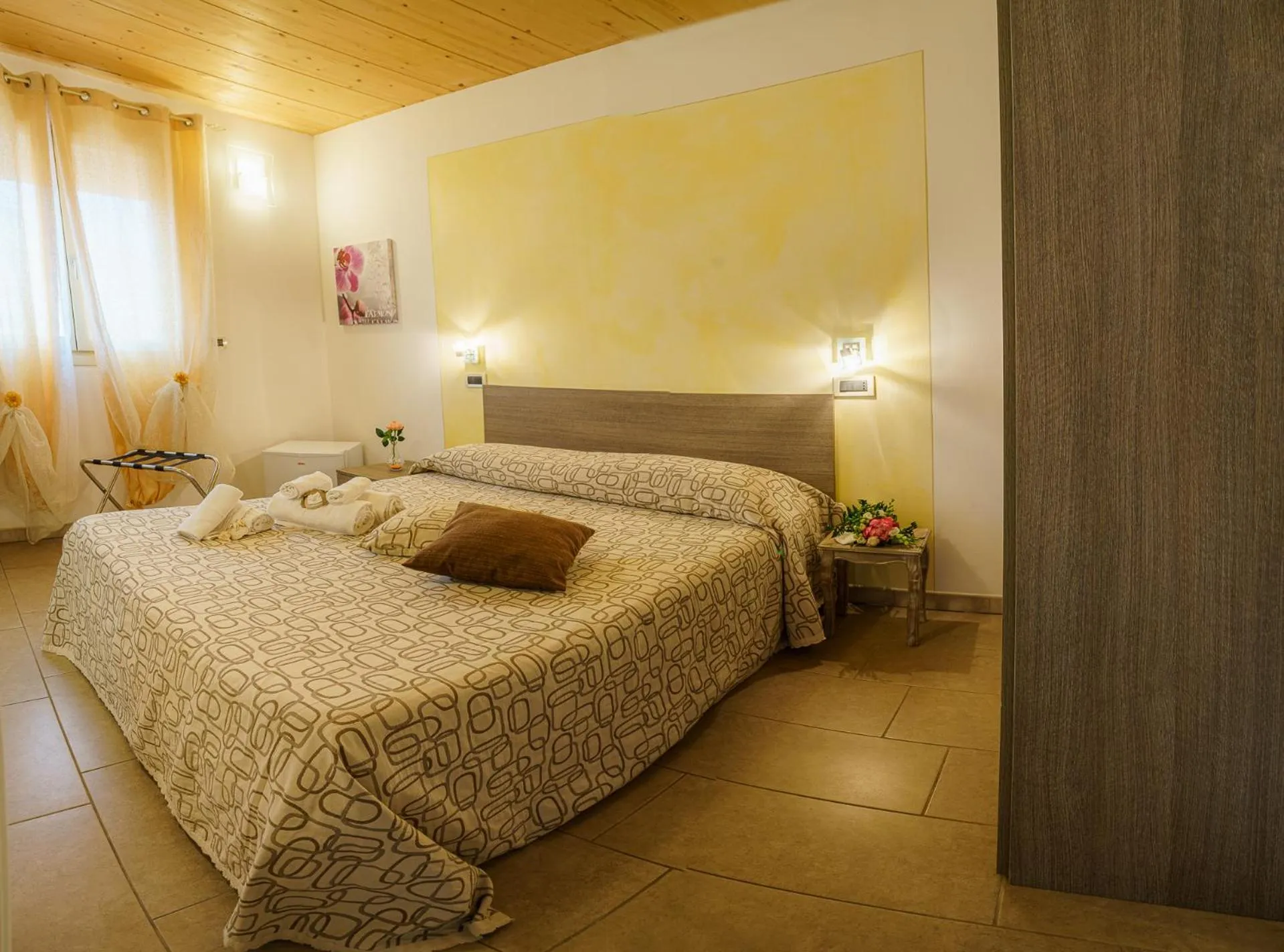 Bed in Albergo La Lampara