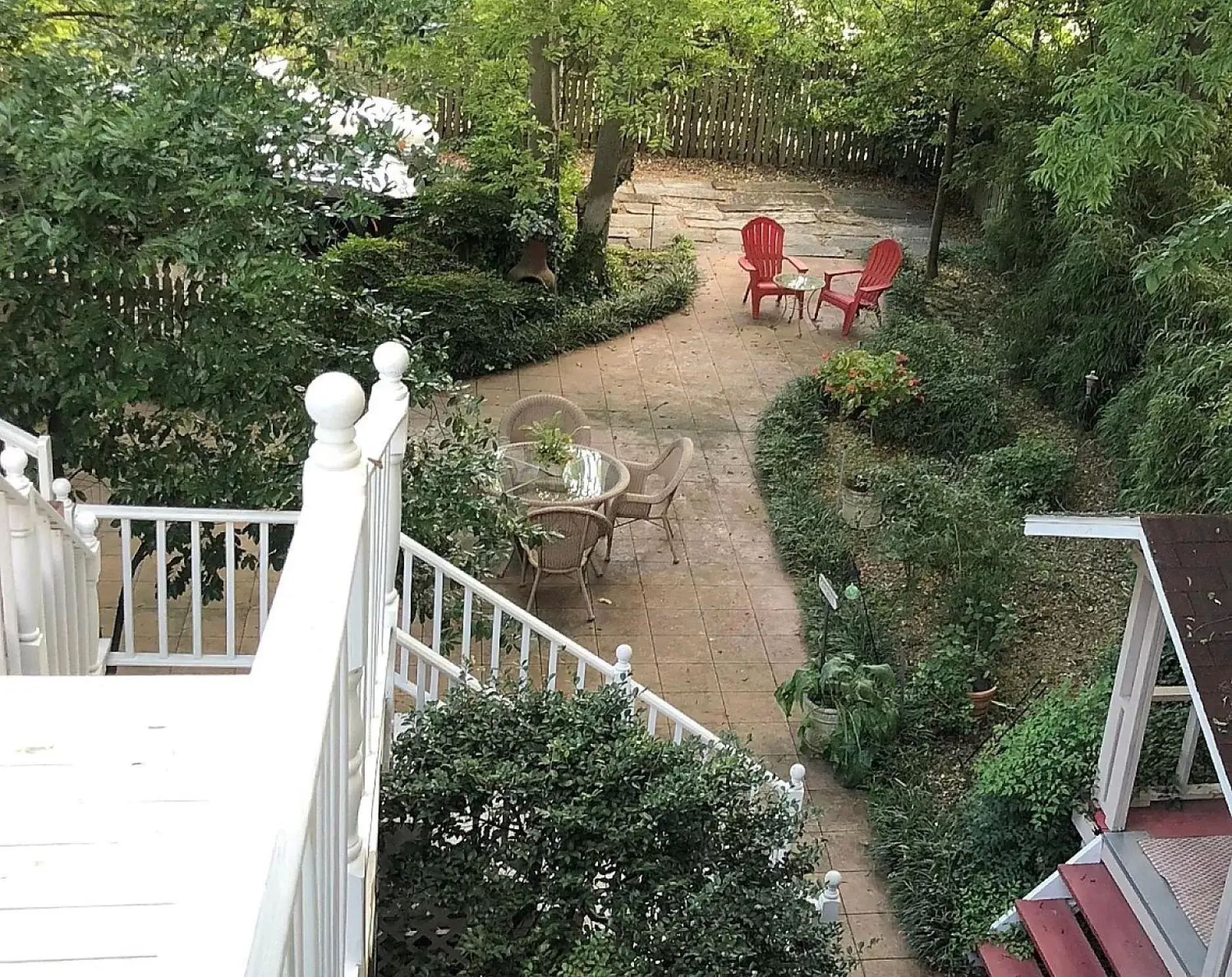 Garden view in Rosemont B&B Cottages