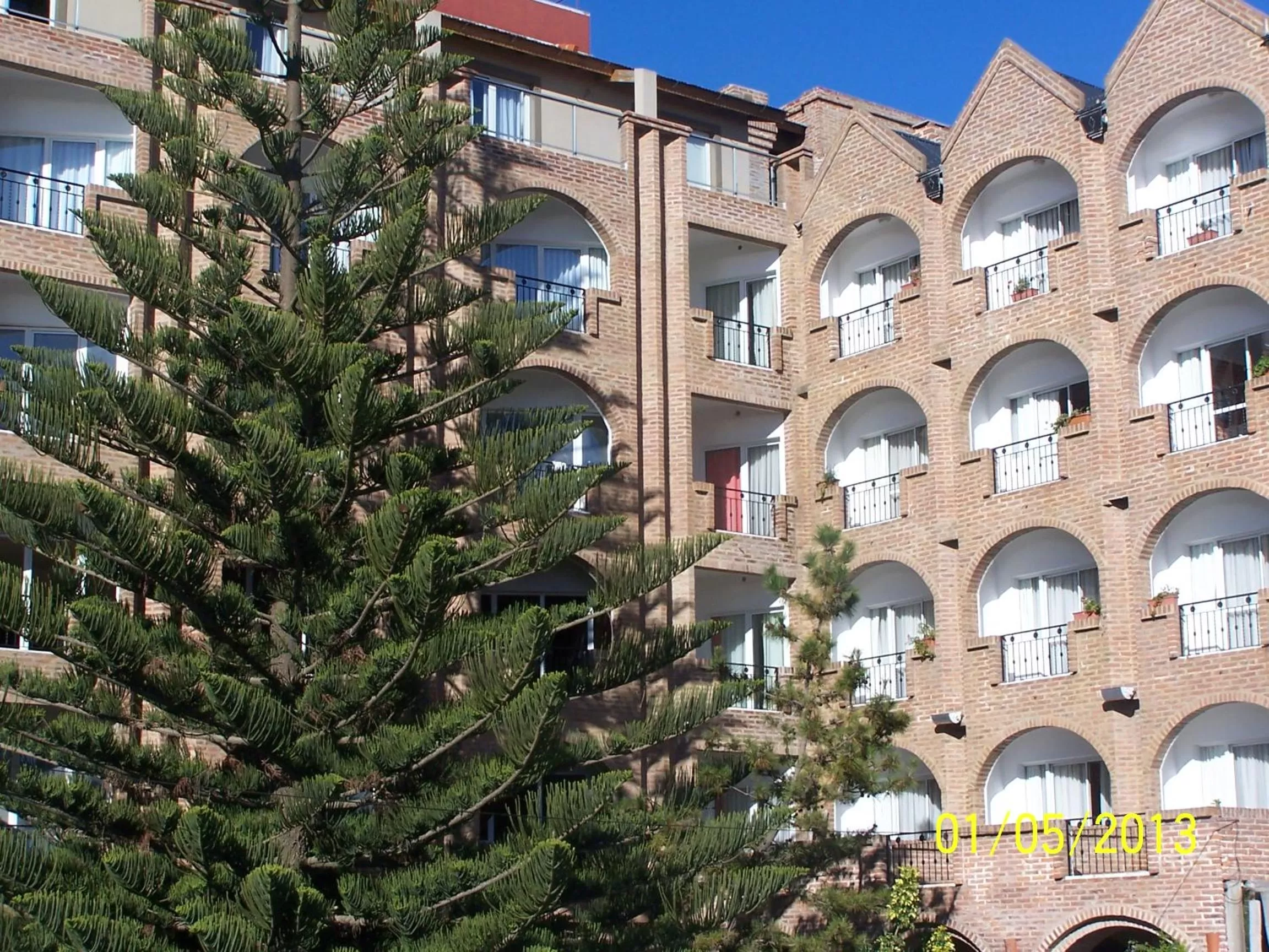 Costanera Mar Hotel & Suites