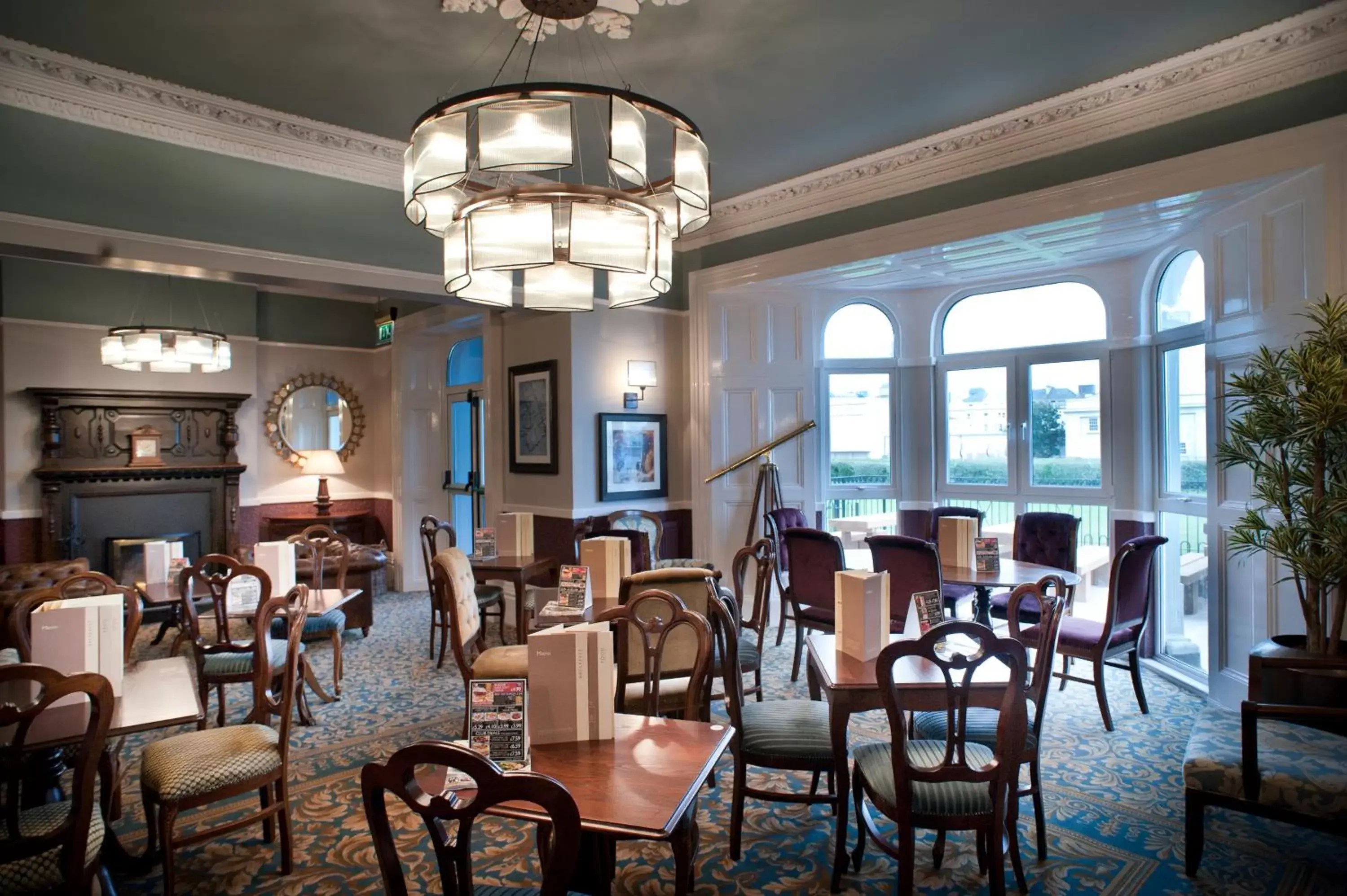 Restaurant/Places to Eat in Cabot Court Hotel Wetherspoon