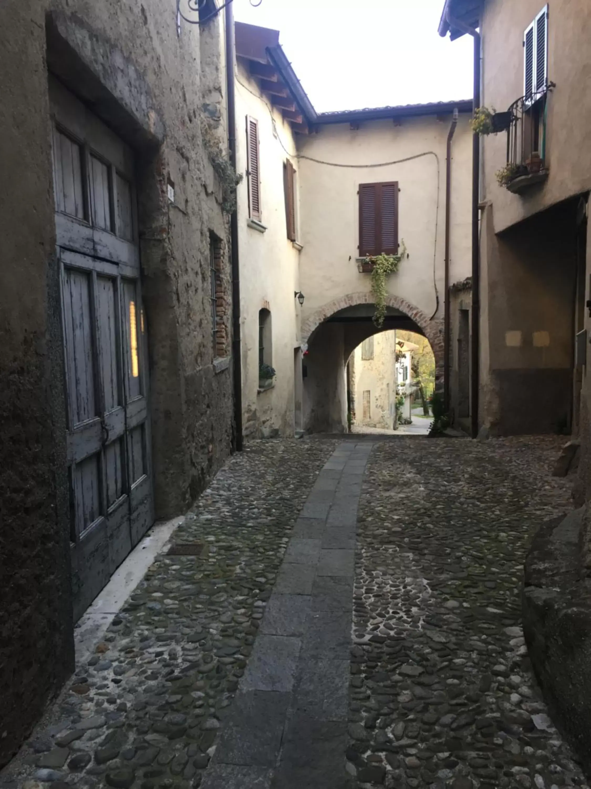 Inner courtyard view in B&B Il Portico del Conte