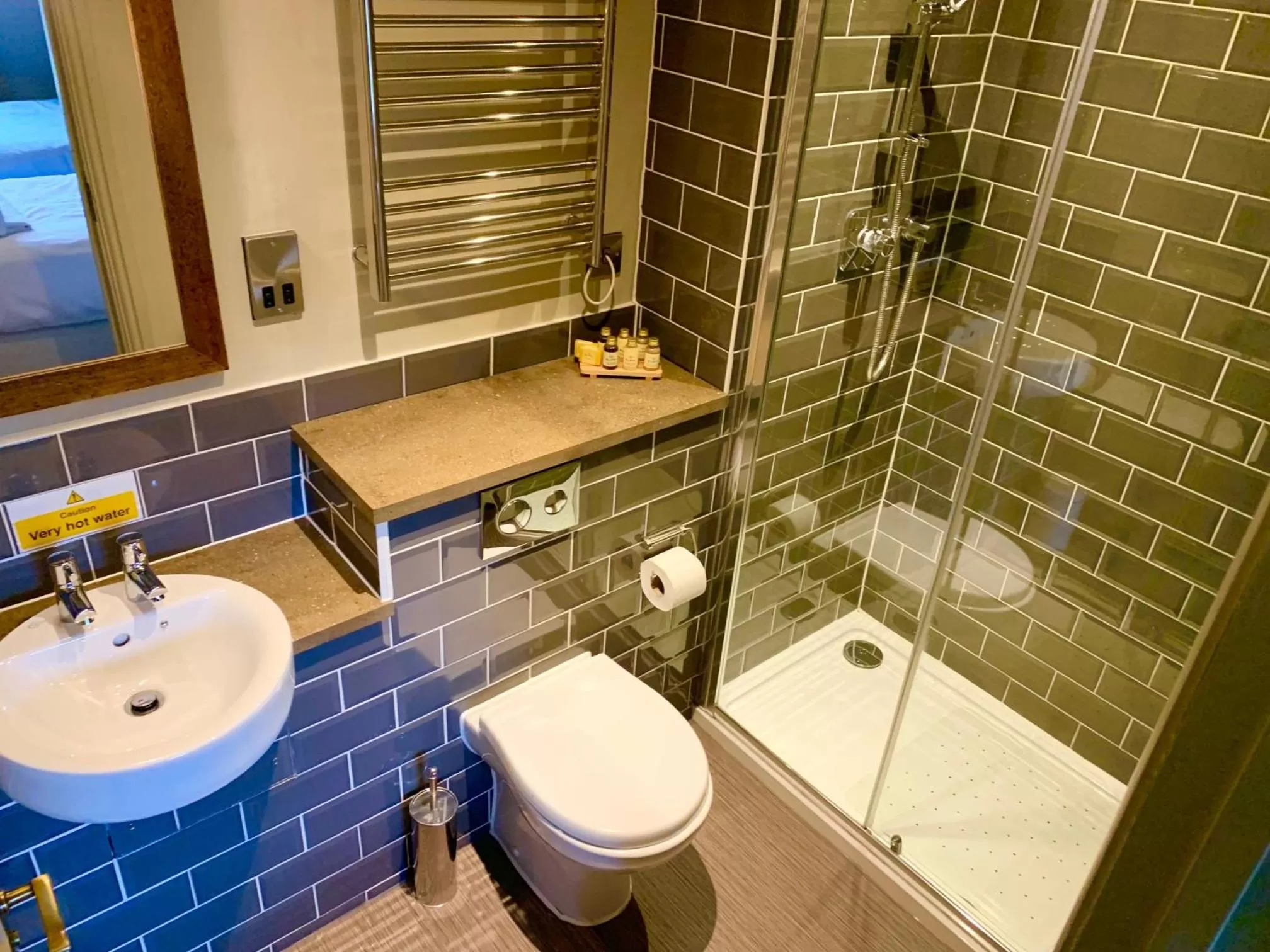 Shower, Bathroom in Crown & Anchor