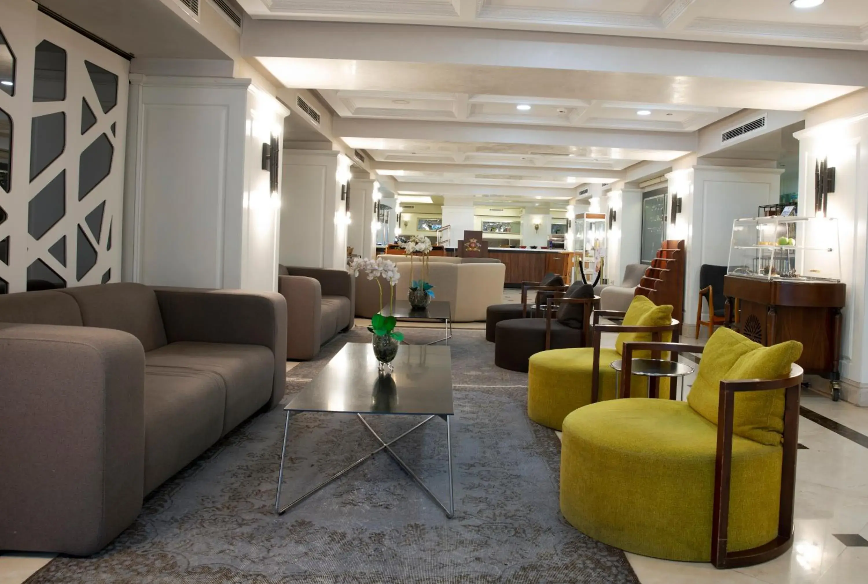 Lobby or reception in Dosso Dossi Hotels Old City