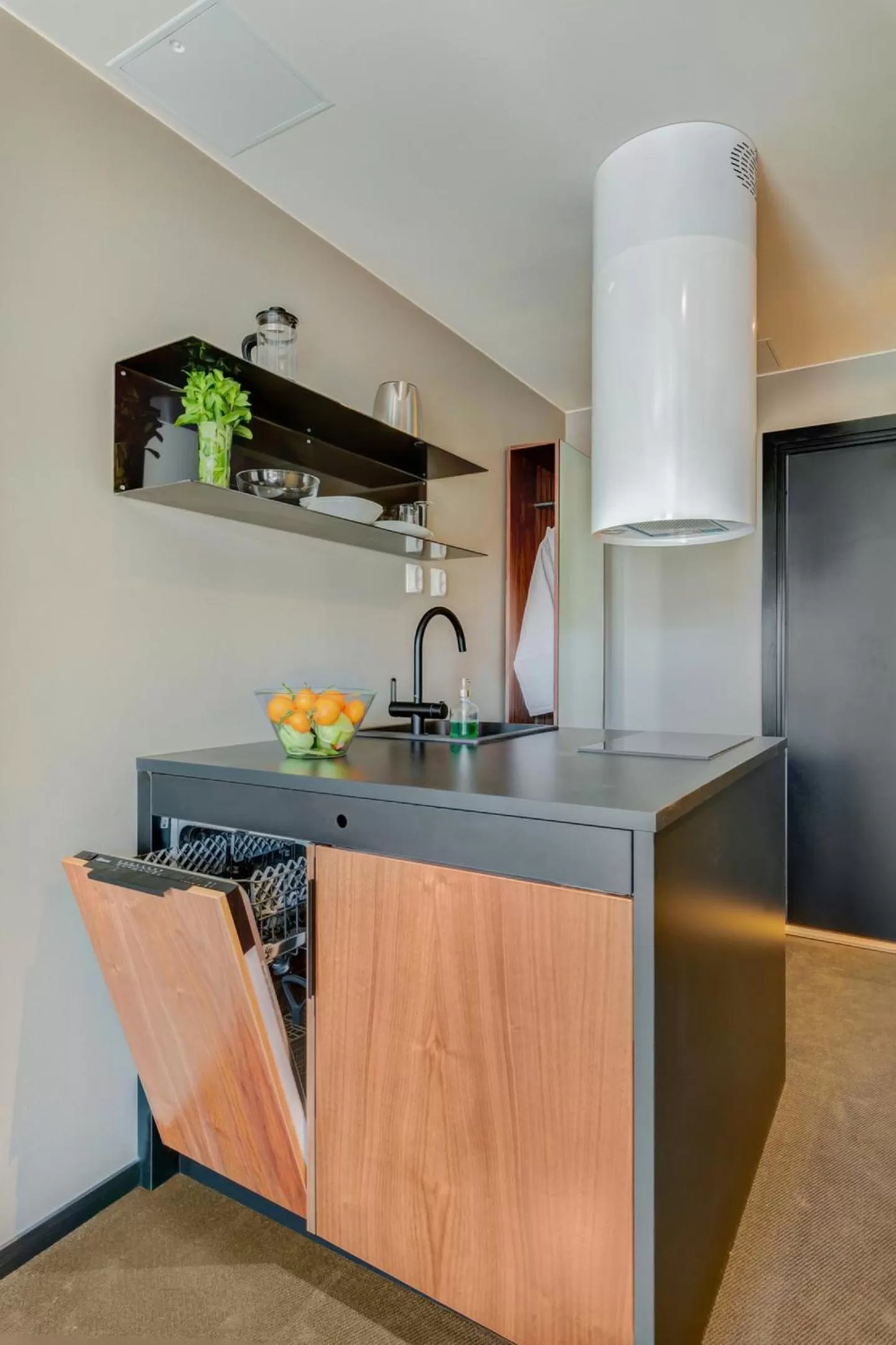 Kitchen or kitchenette in Forenom Aparthotel Oslo