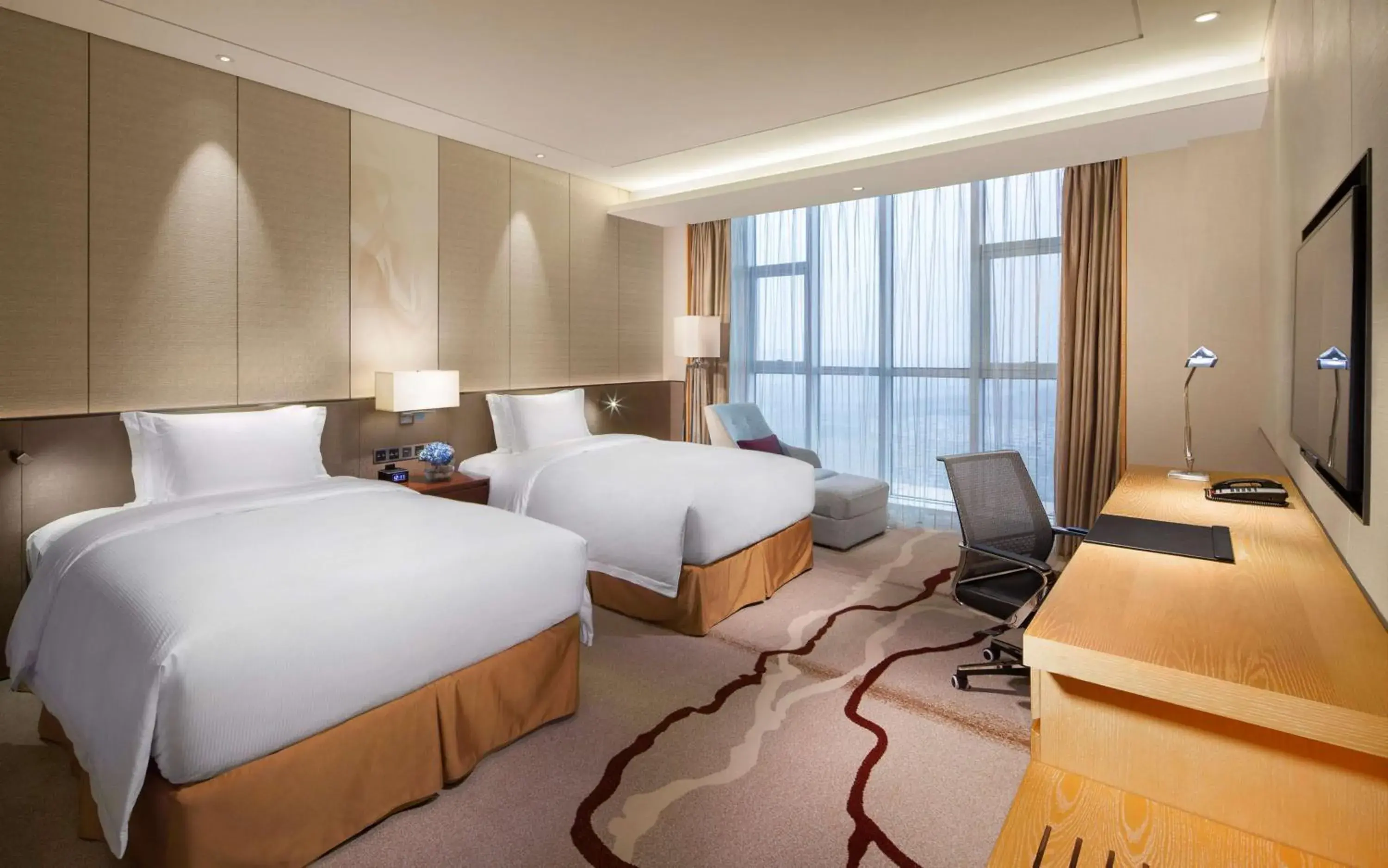 Bed in DoubleTree by Hilton Hotel Qingdao-Jimo Ancient City