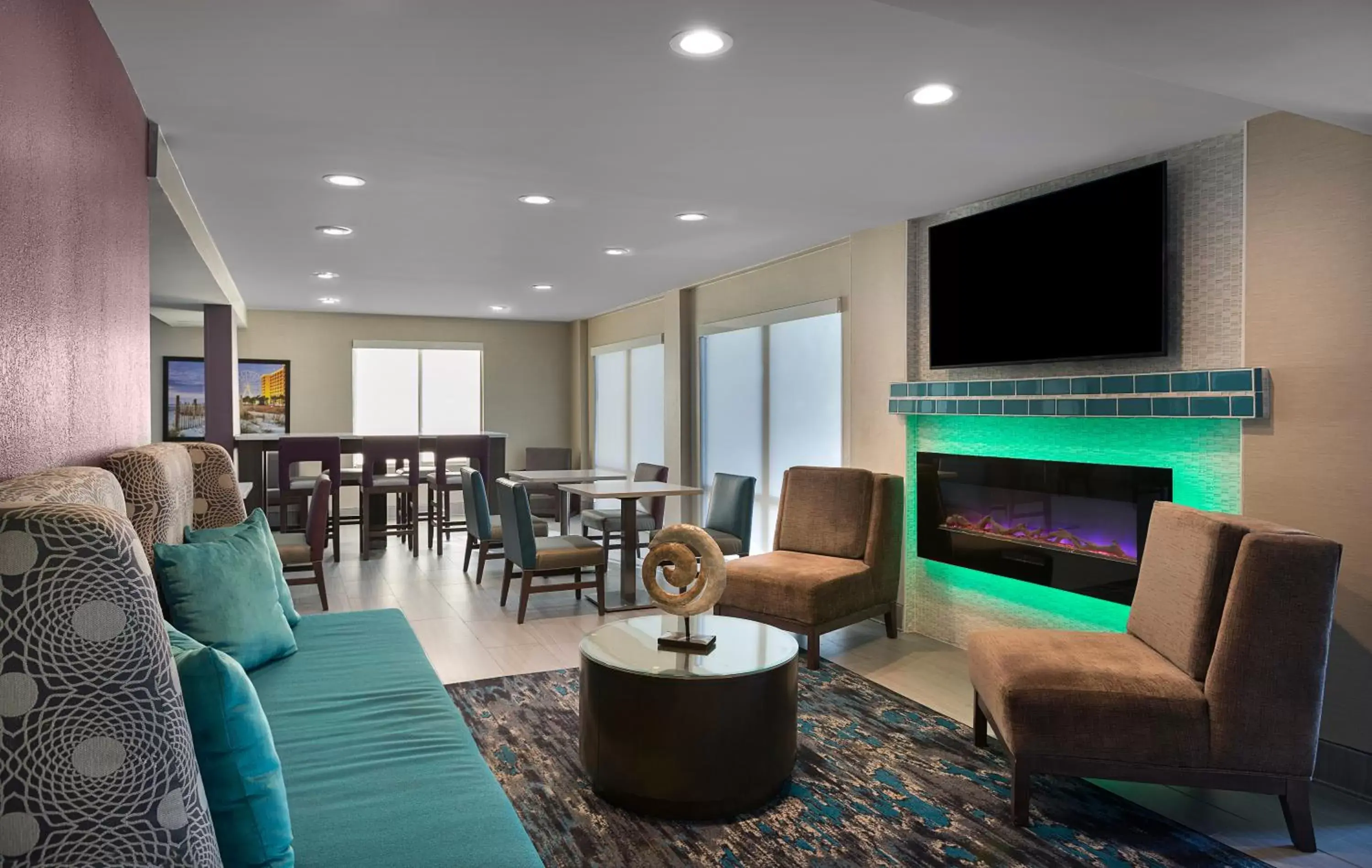 Lobby or reception, Lounge/Bar in La Quinta Inn by Wyndham North Myrtle Beach