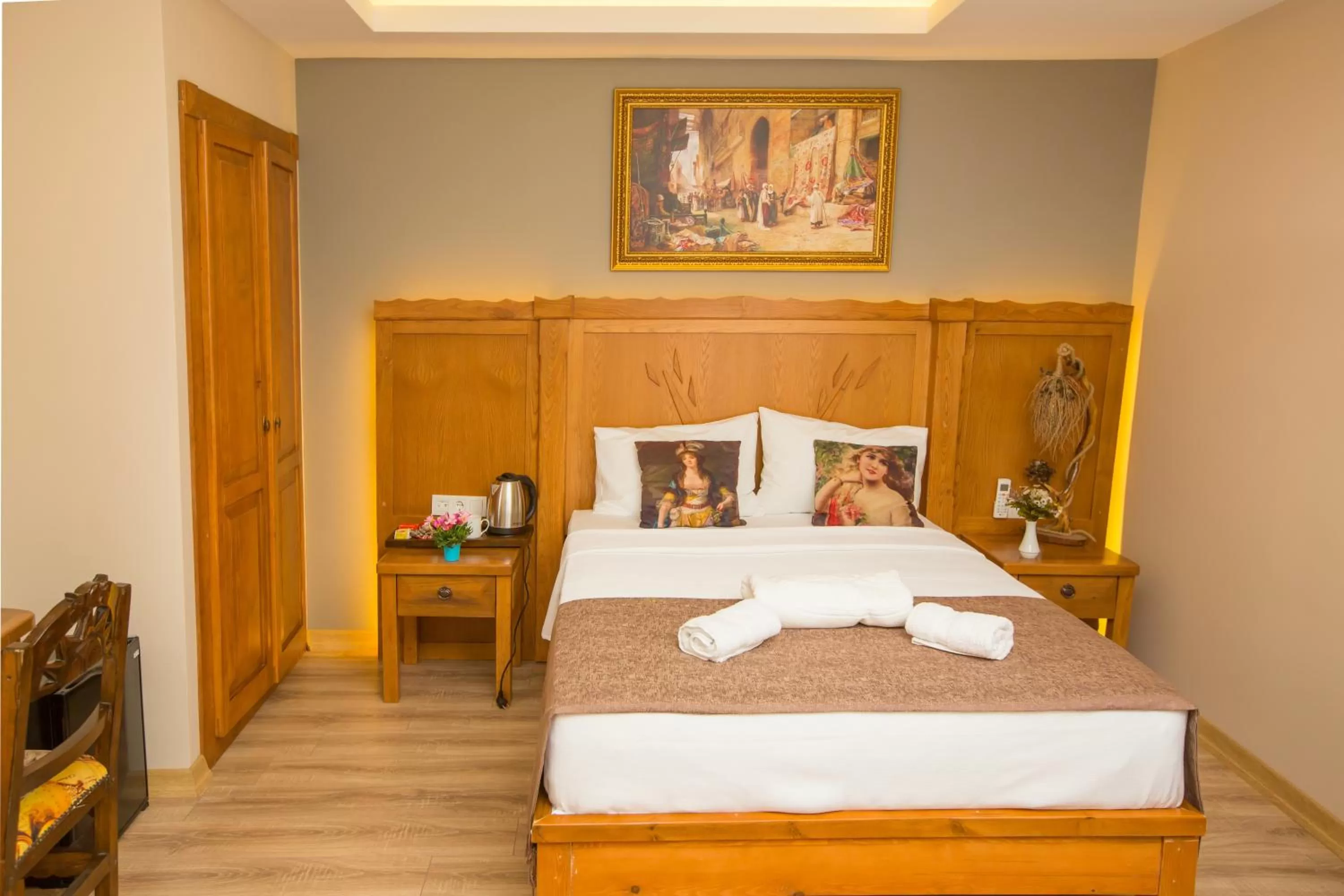 Food and drinks, Bed in The PeraPort Hotel