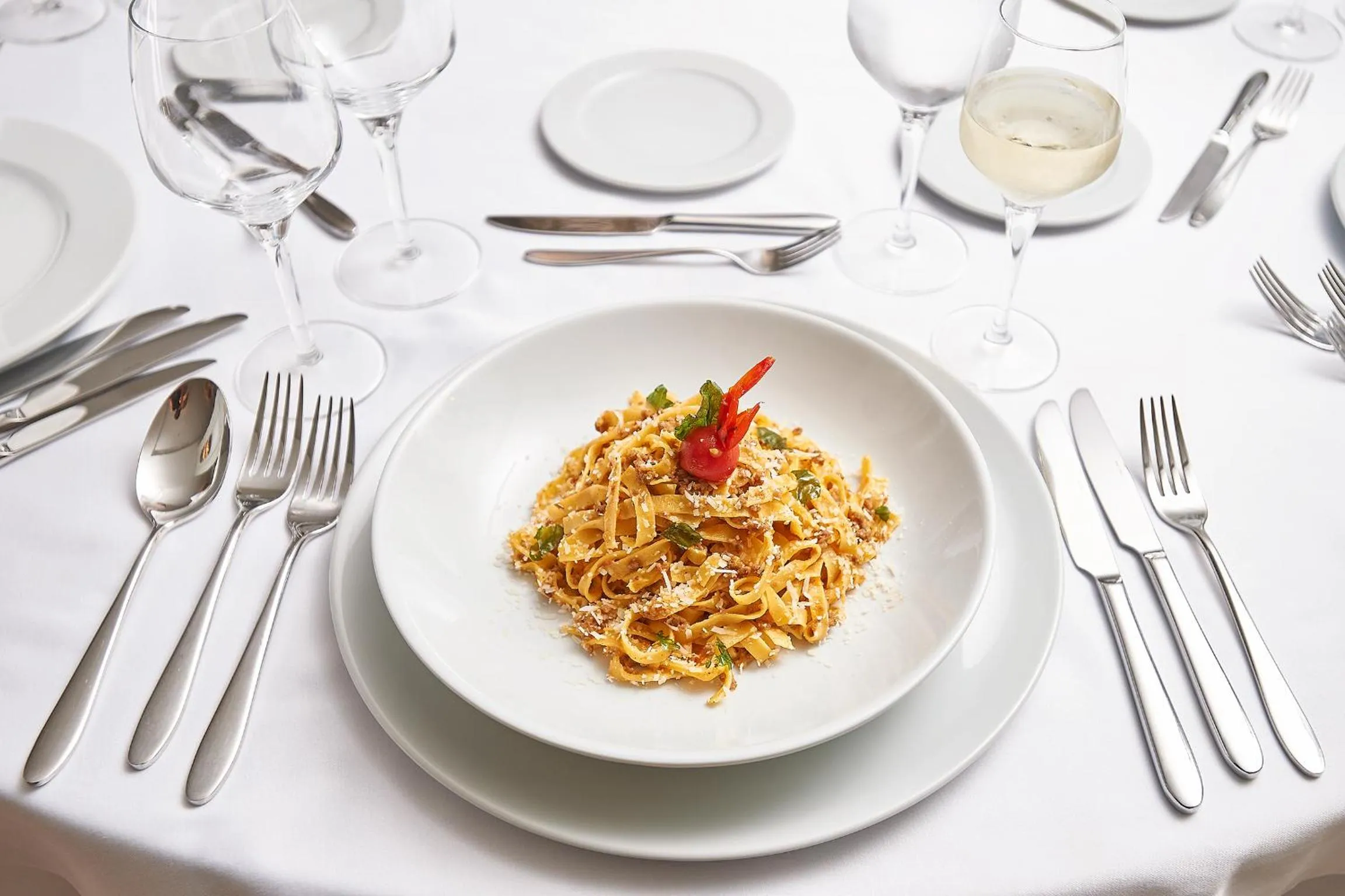 Restaurant/places to eat in Renata Boutique Hotel Sisli