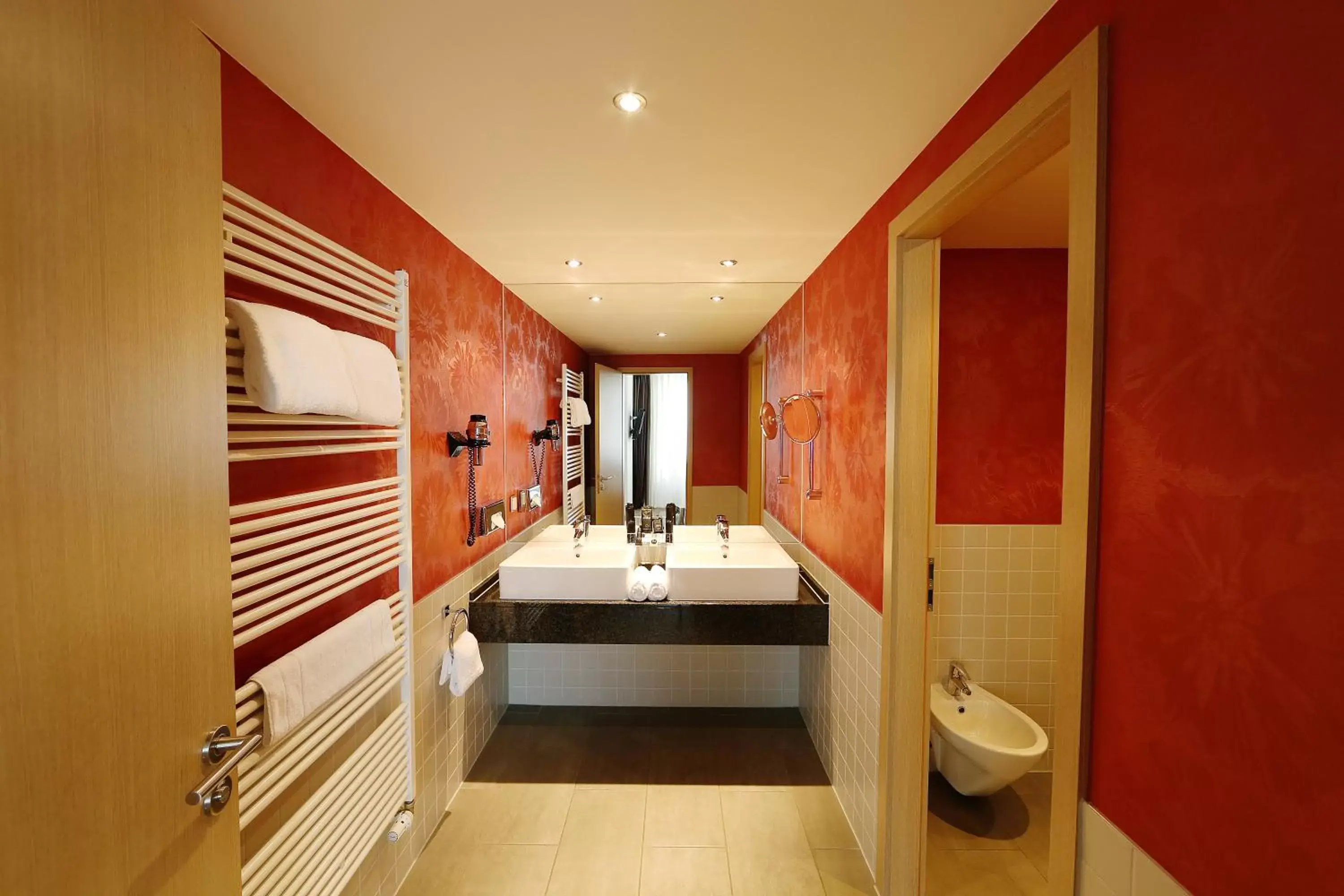 Bathroom in Abba Berlin Hotel
