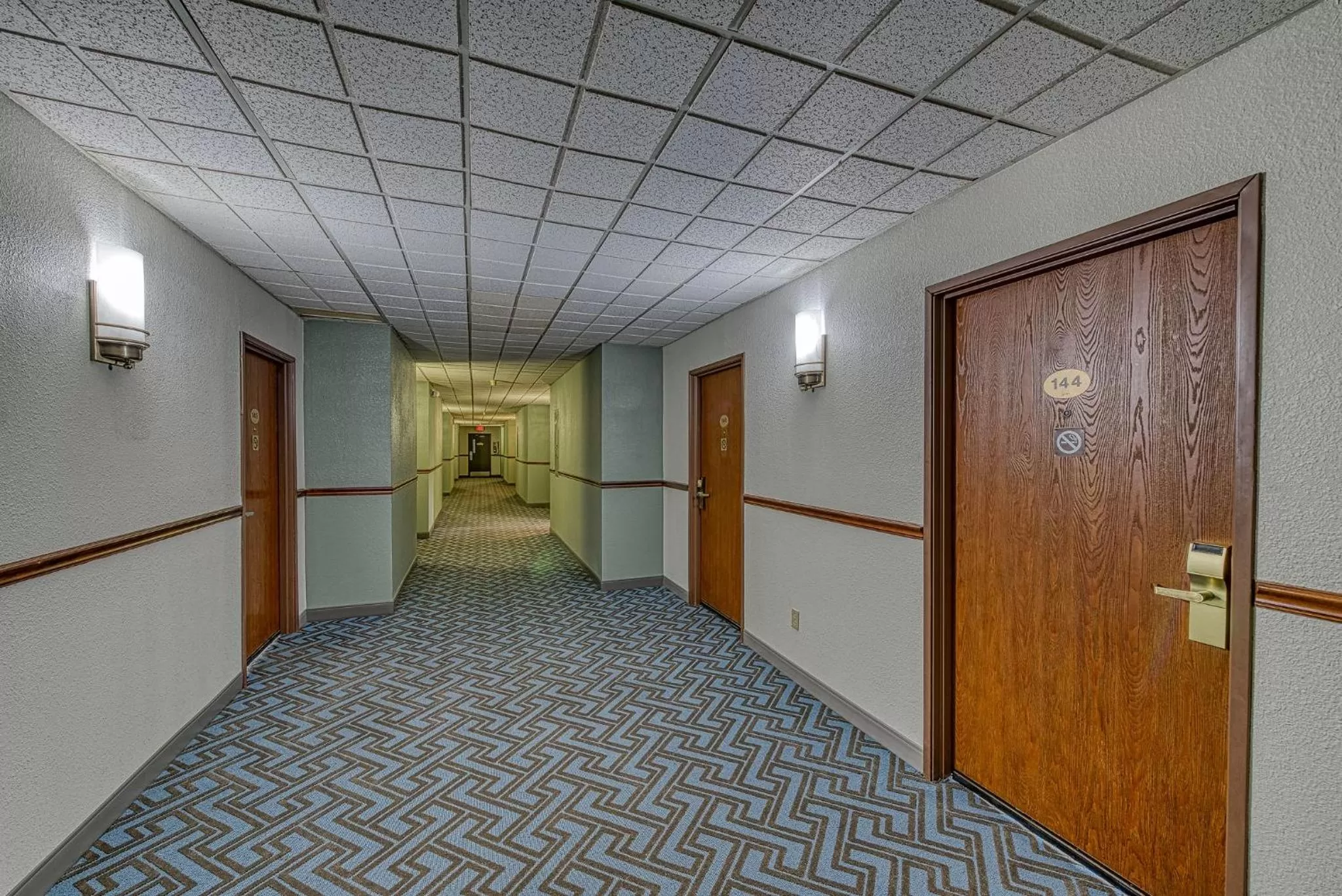 Property building in American Inn & suites