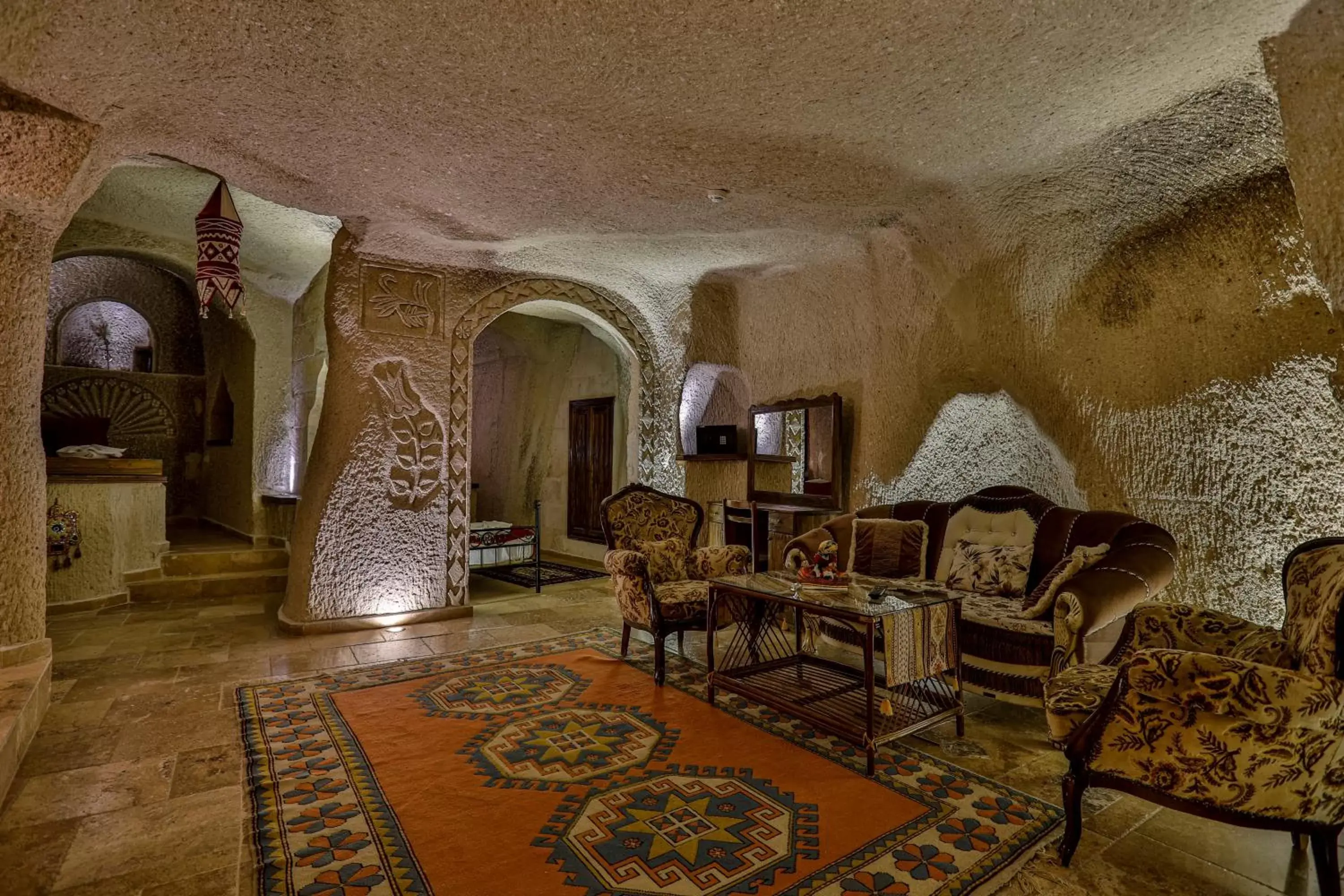 Living room, Seating Area in Hidden Cave Hotel