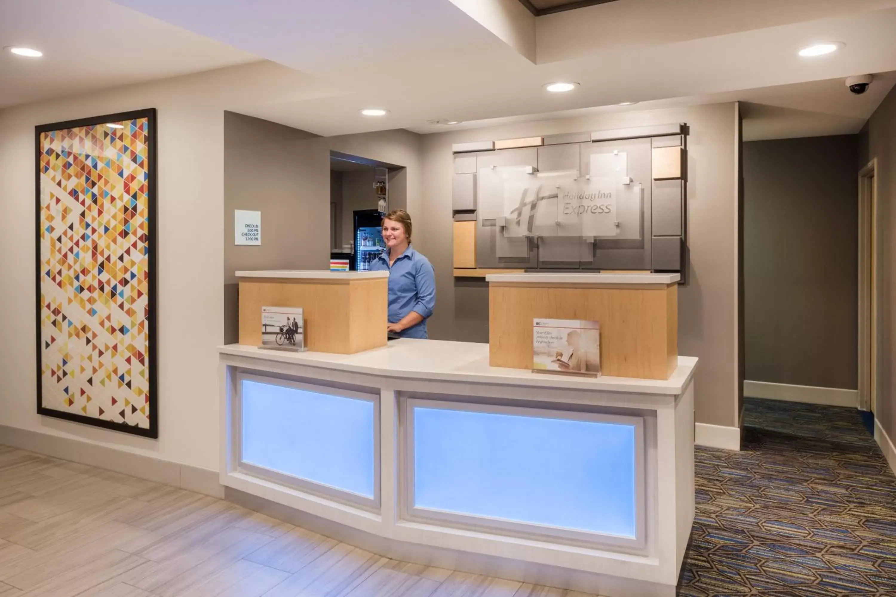 Lobby or reception, Lobby/Reception in Holiday Inn Express Warrenton, an IHG Hotel