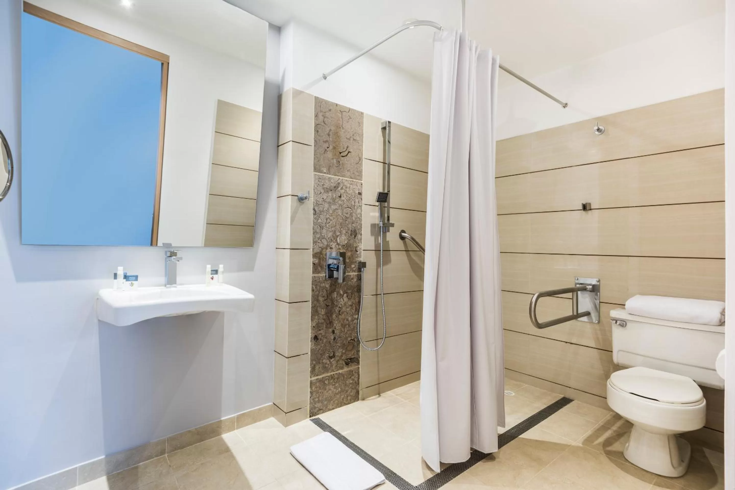 Bathroom in Cosmos 100 Executive