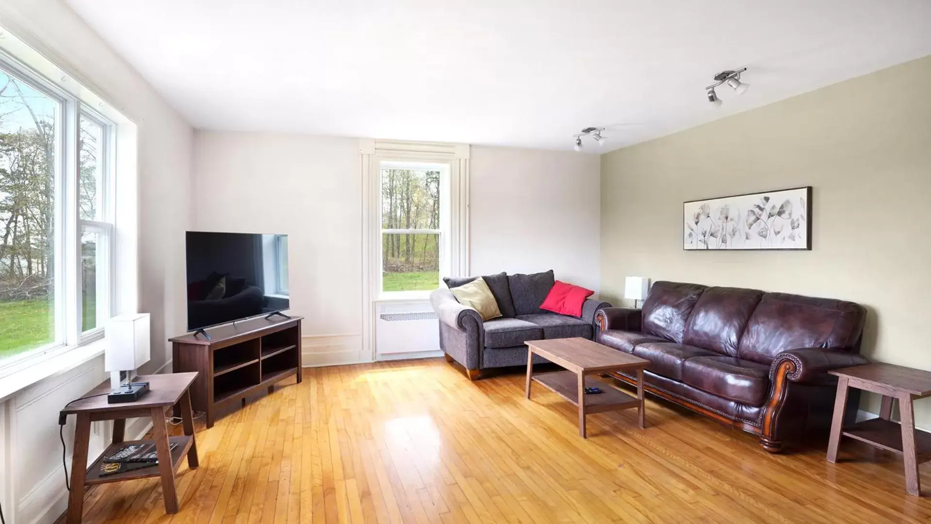 Living room, Seating Area in Homeport Motel