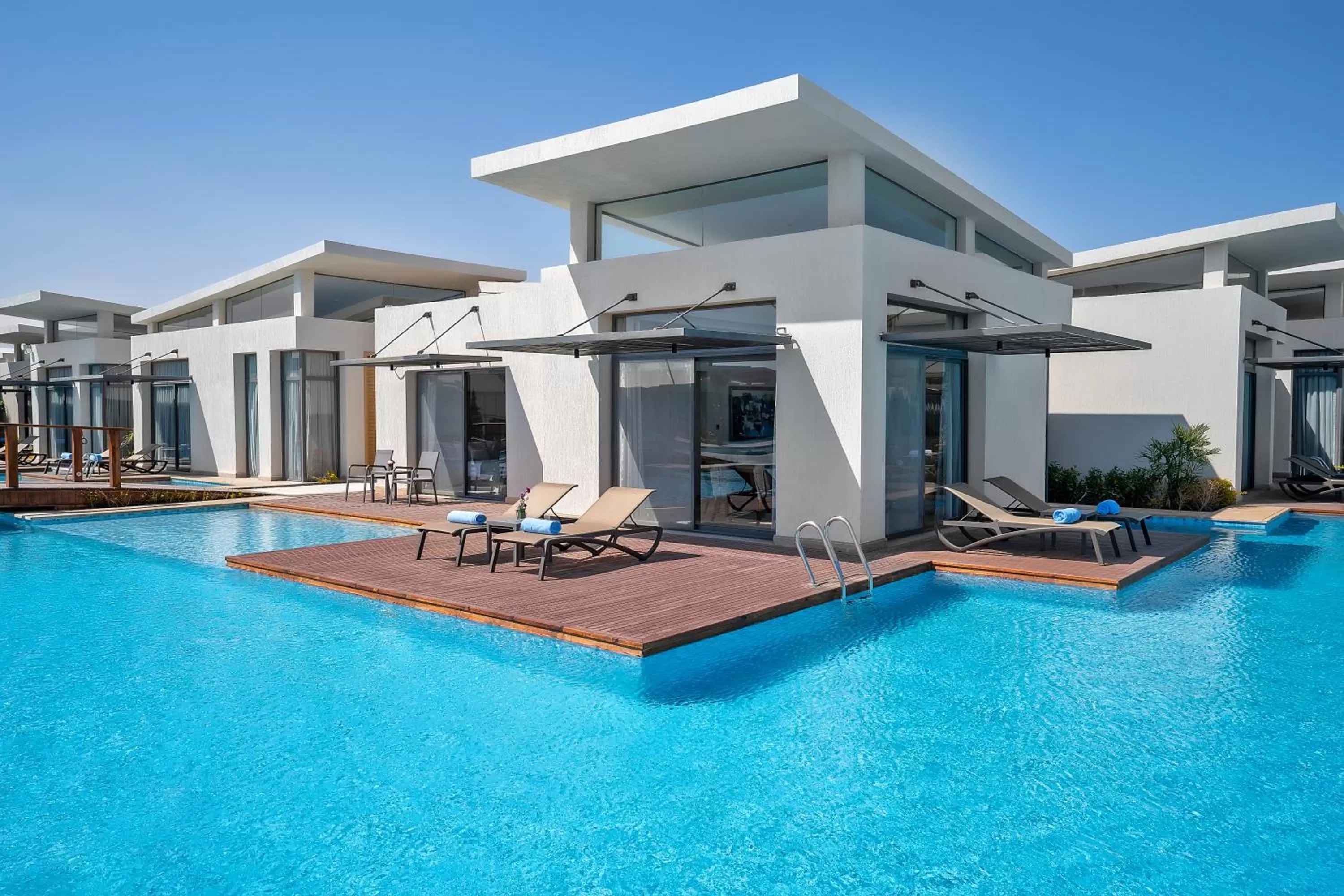 Pool Villa with Twin Beds in Rixos Premium Magawish Suites and Villas