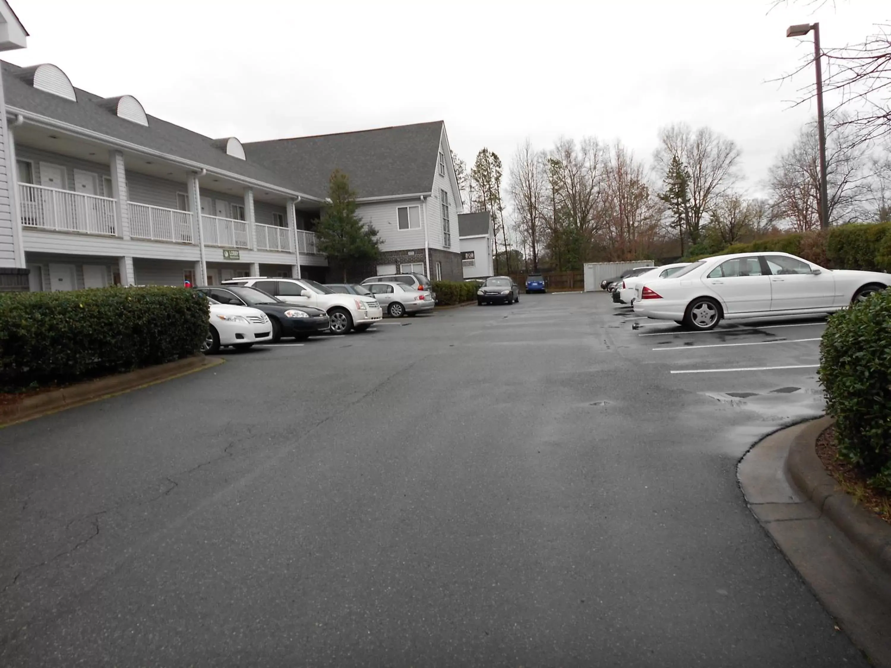 Facade/entrance in Rodeway Inn