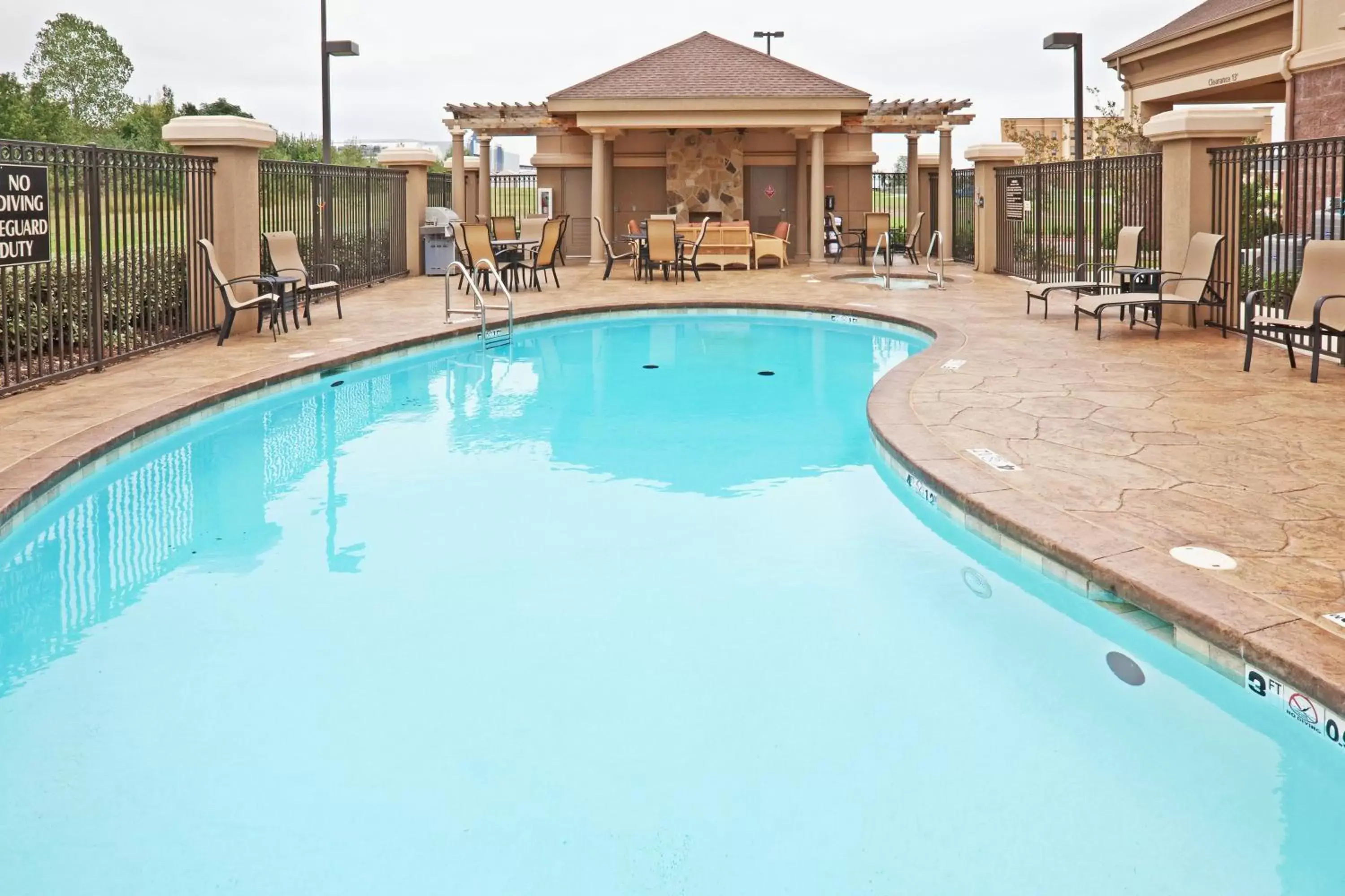 Swimming Pool in Holiday Inn Express Hotel & Suites Durant, an IHG Hotel