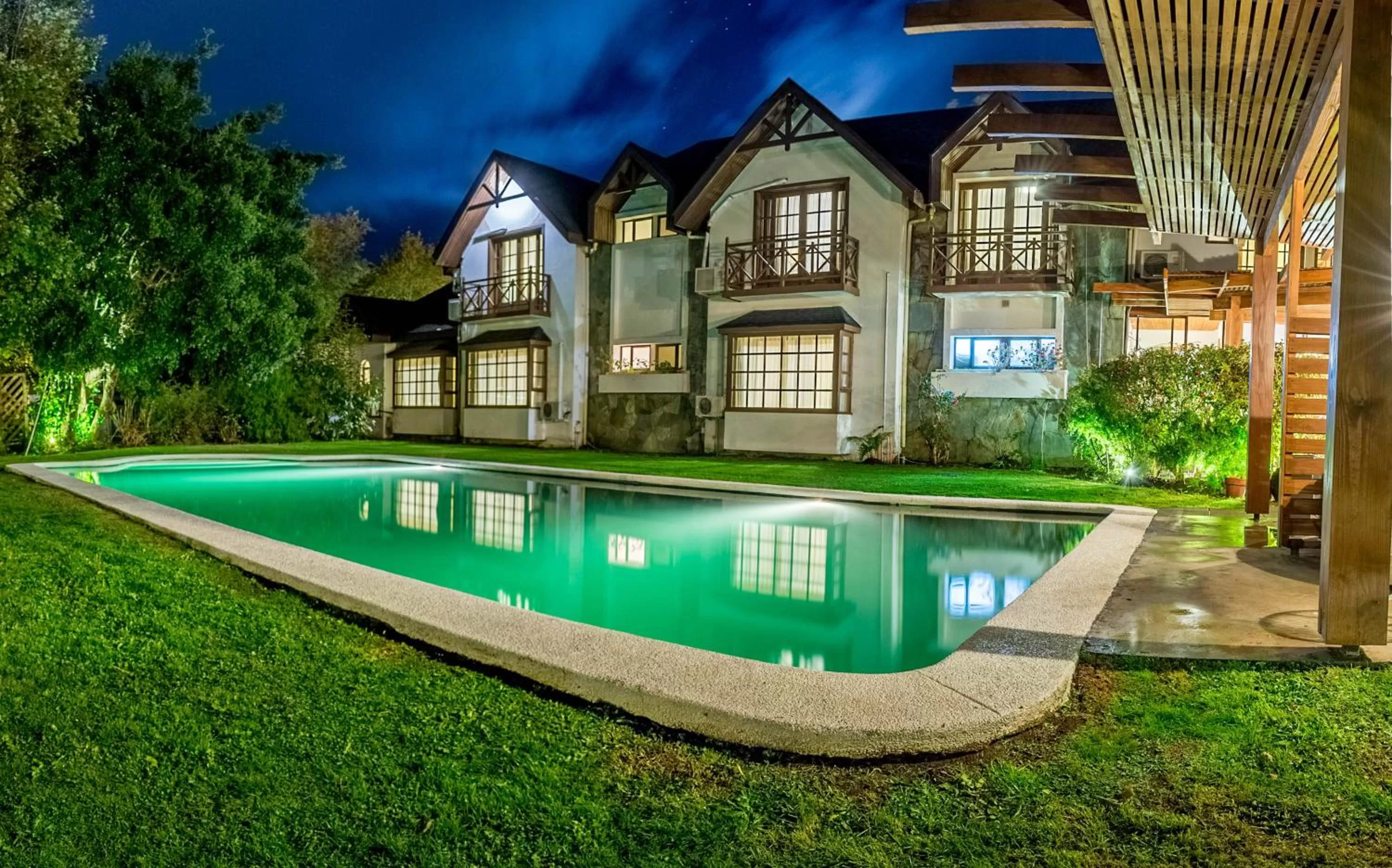 Property building in Hotel Inti Kuyen Plaza