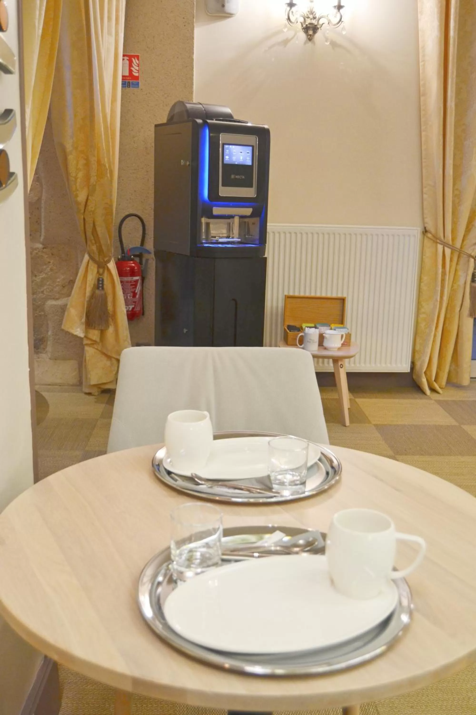 Banquet/Function facilities in Logis Hotels - Château Saint Marcel