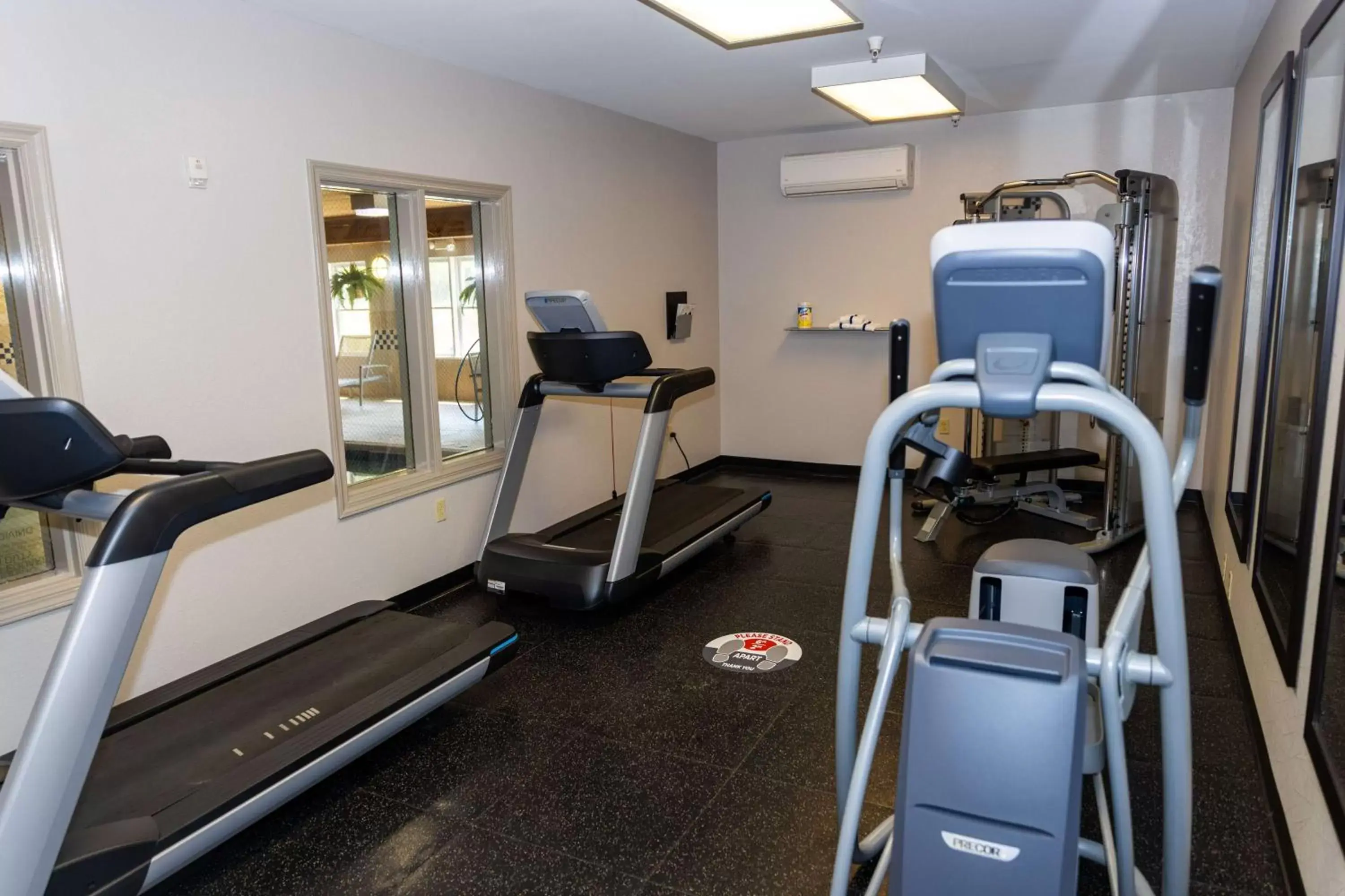 Activities, Fitness Center/Facilities in Country Inn & Suites by Radisson, Lehighton (Jim Thorpe), PA
