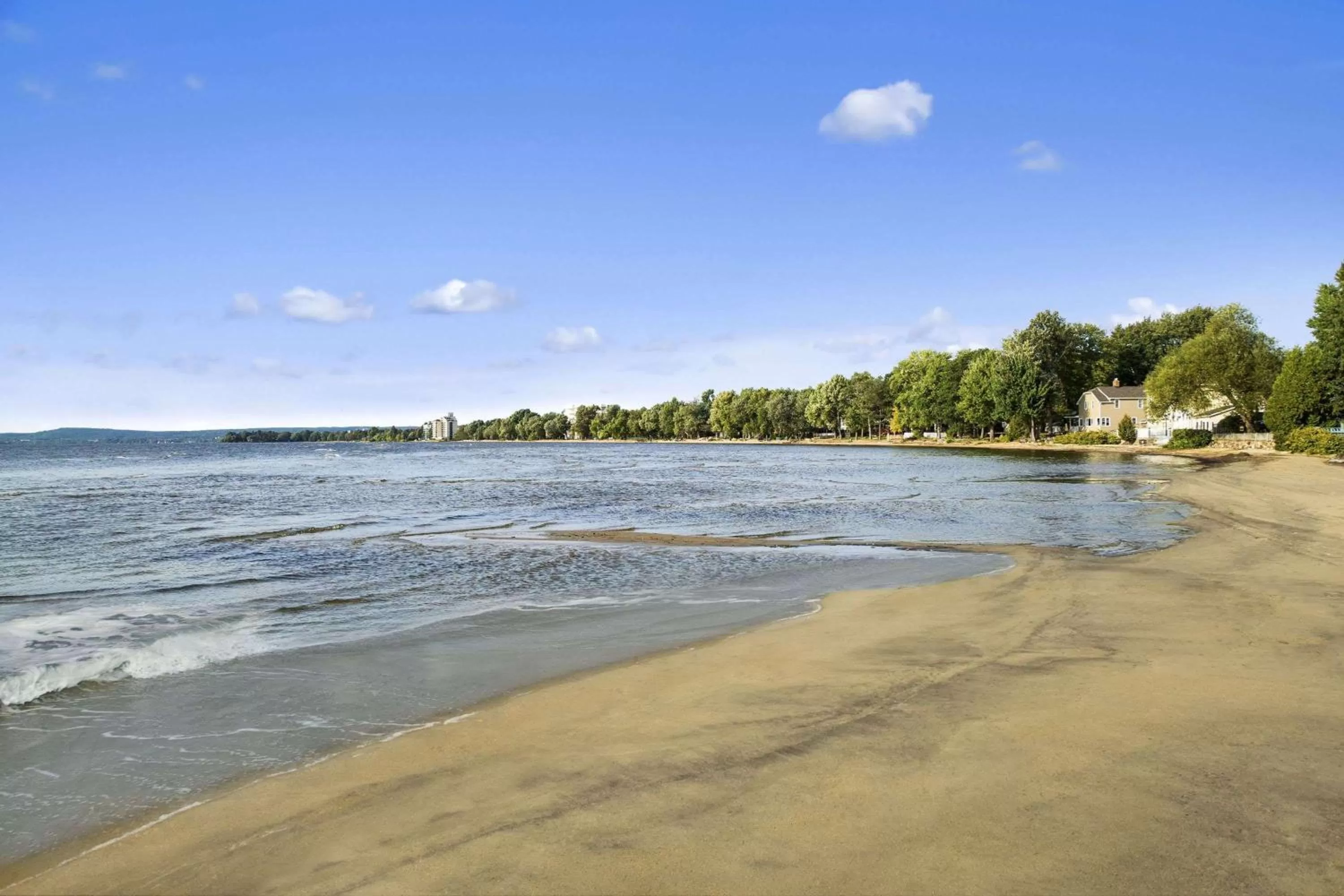 Beach in Super 8 by Wyndham North Bay