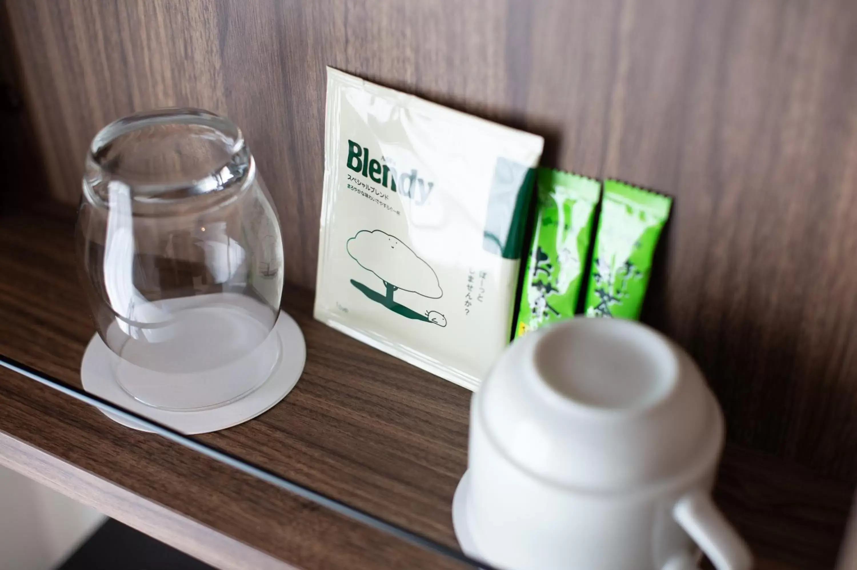 Coffee/tea facilities in Belmont Hotel