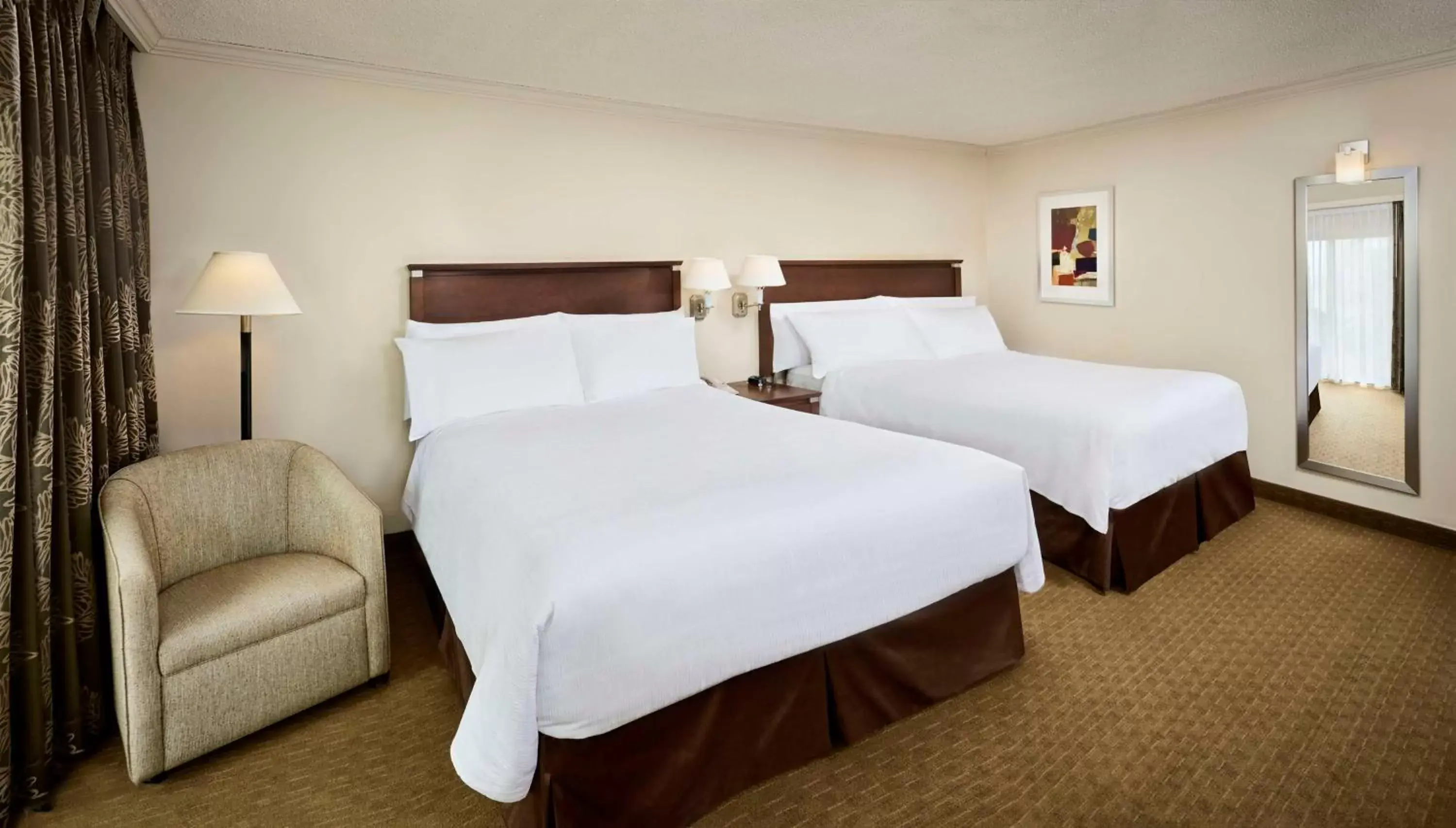 Bedroom, Bed in Best Western Plus Lamplighter Inn & Conference Centre