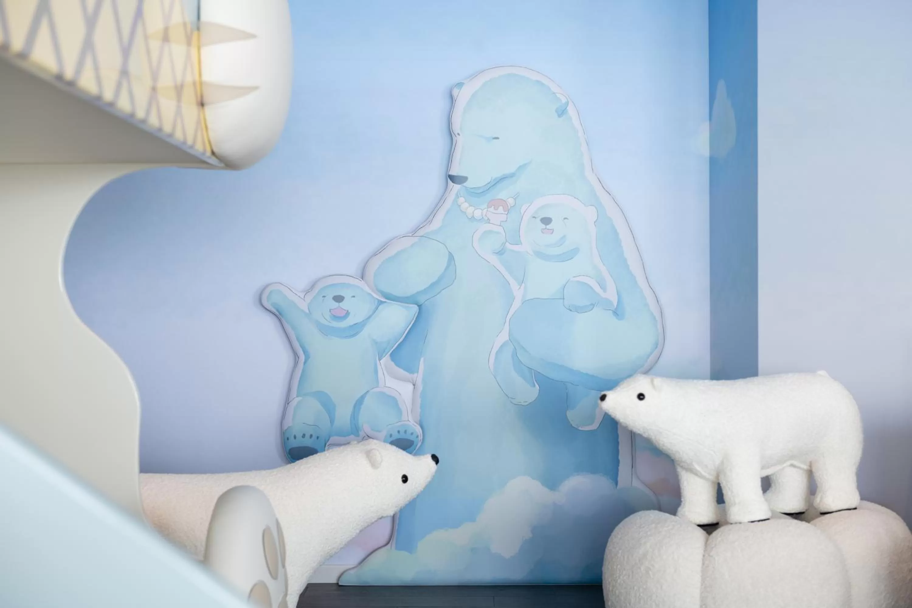 Property building in Rosewood Sanya