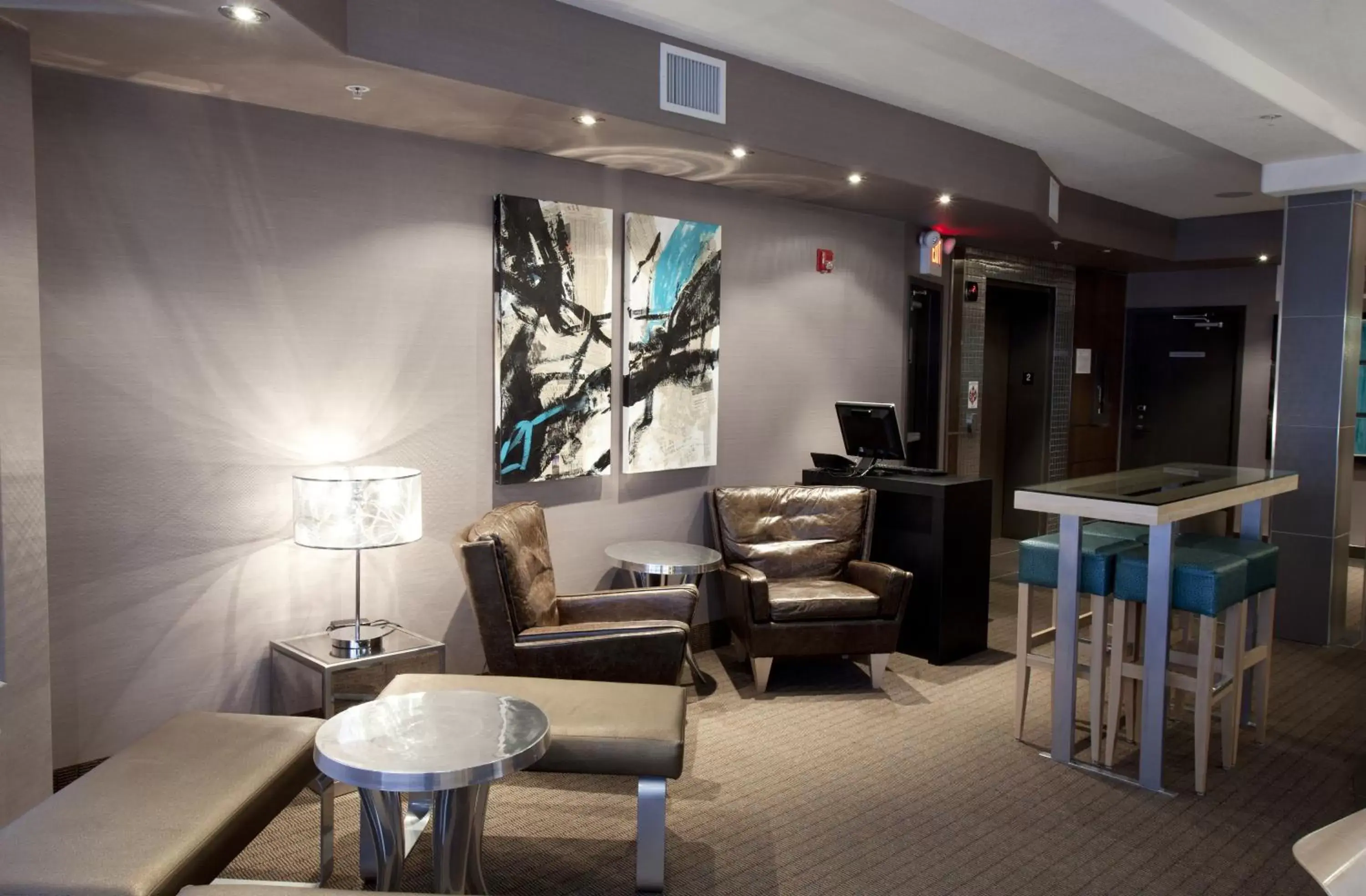 Lobby or reception, Lounge/Bar in Baymont by Wyndham Fort McMurray