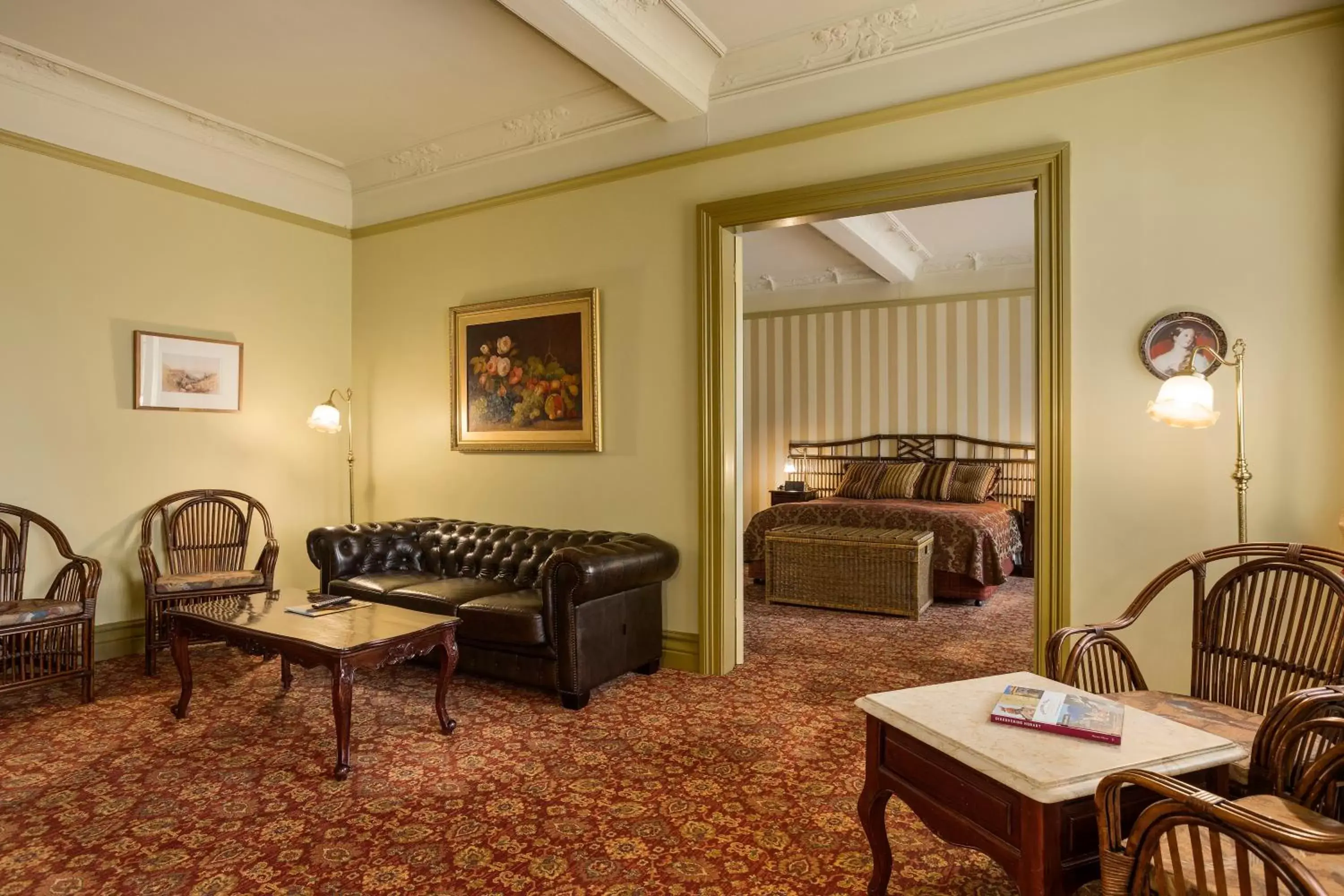 Living room, Seating Area in Hadley's Orient Hotel