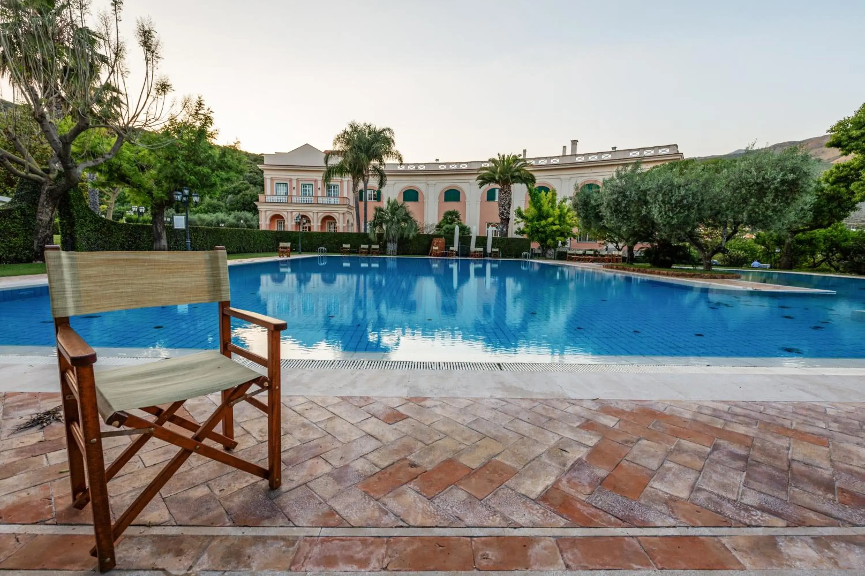 Garden, Swimming Pool in Villa Irlanda Grand Hotel