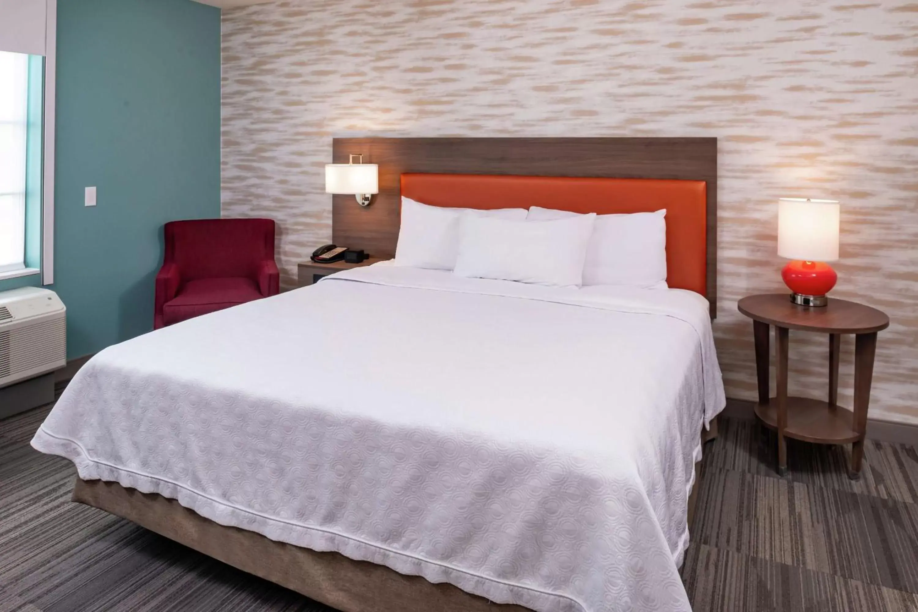 Bed in Home2 Suites By Hilton New Albany Columbus
