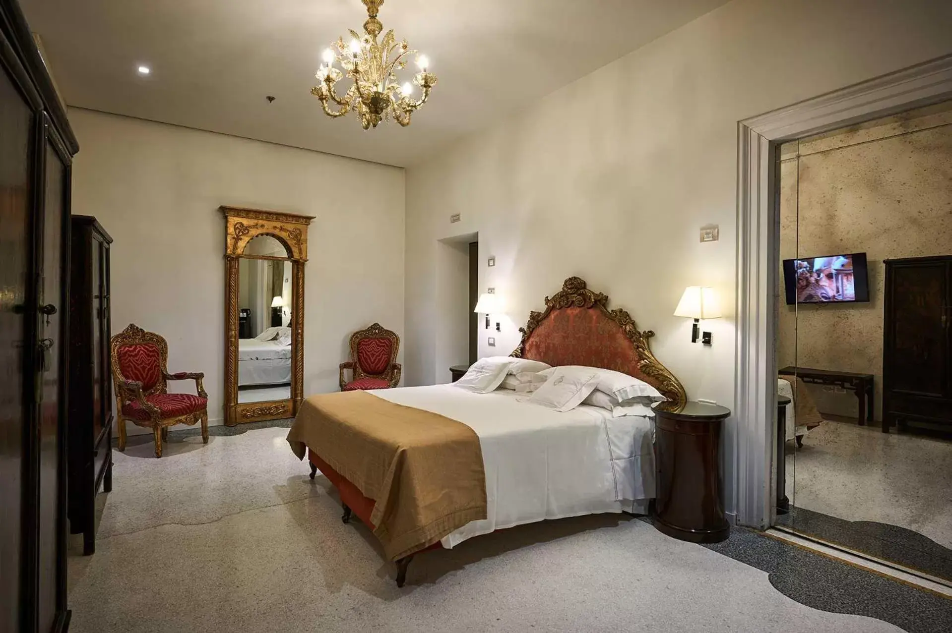 Bedroom, Bed in Ca' Nigra Lagoon Resort Bedroom, Bed in Ca' Nigra Lagoon Resort