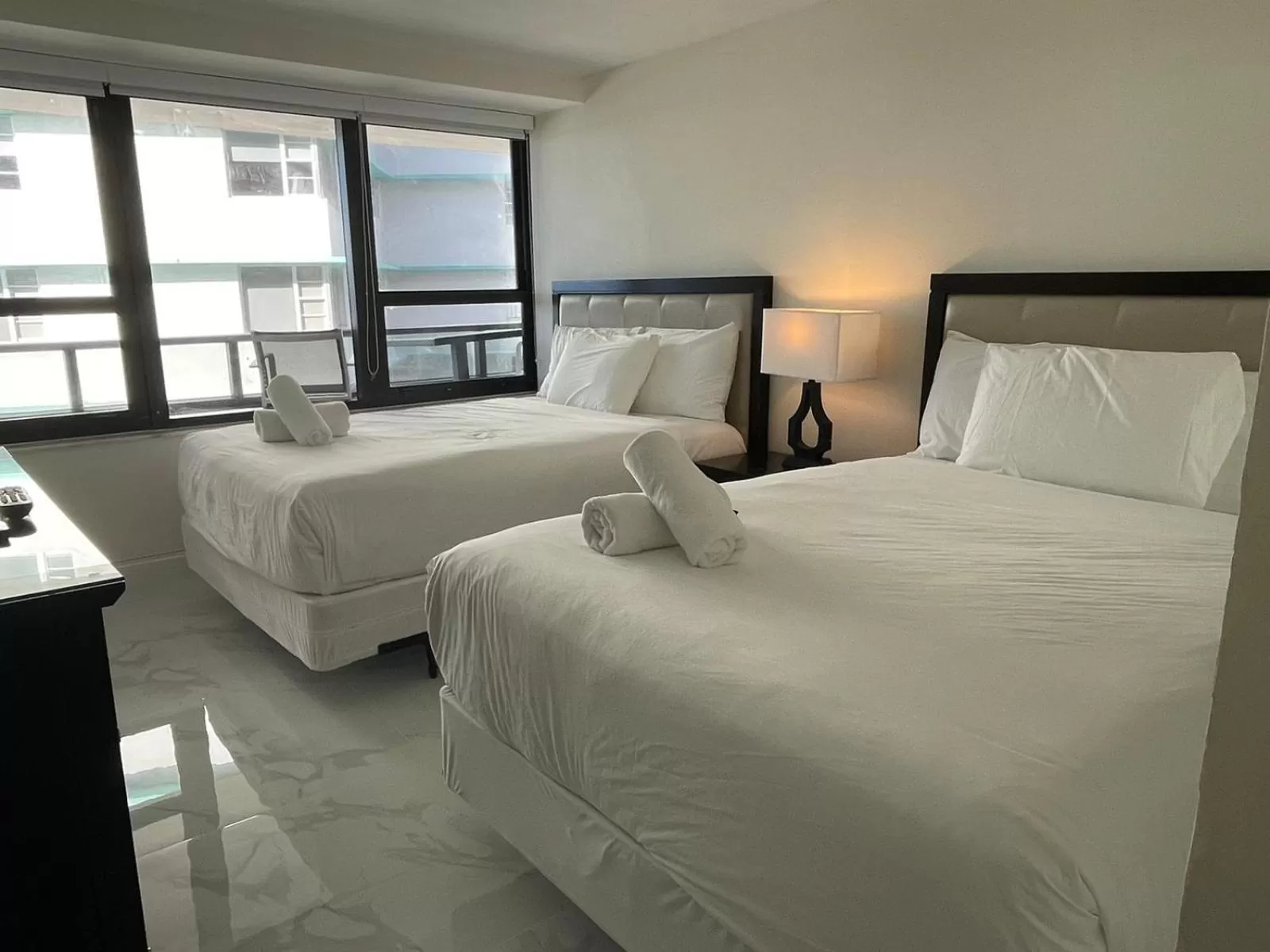 Bedroom, Bed in The Alexander Beach Residences