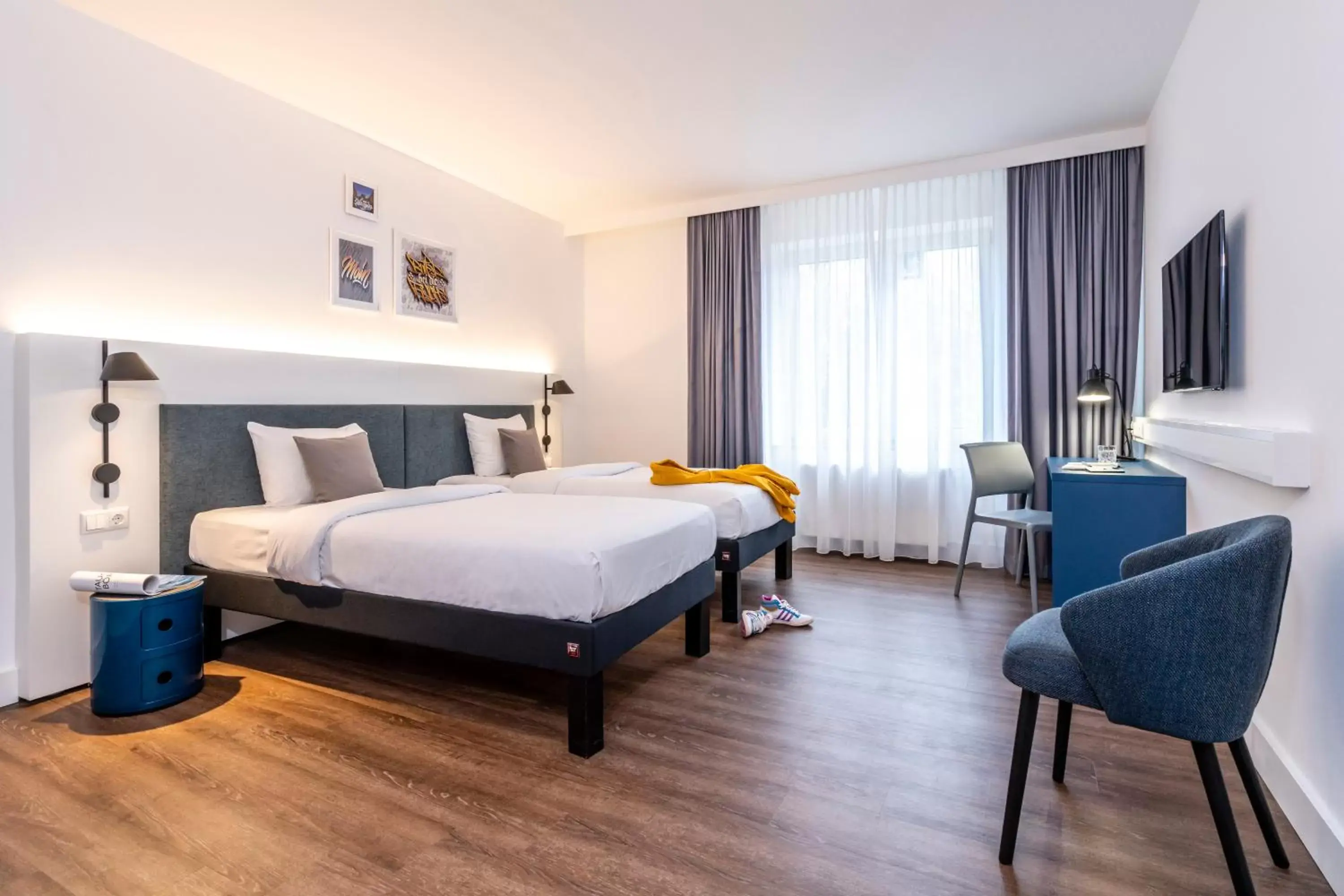 Bedroom in ibis Styles Hamburg Alster City