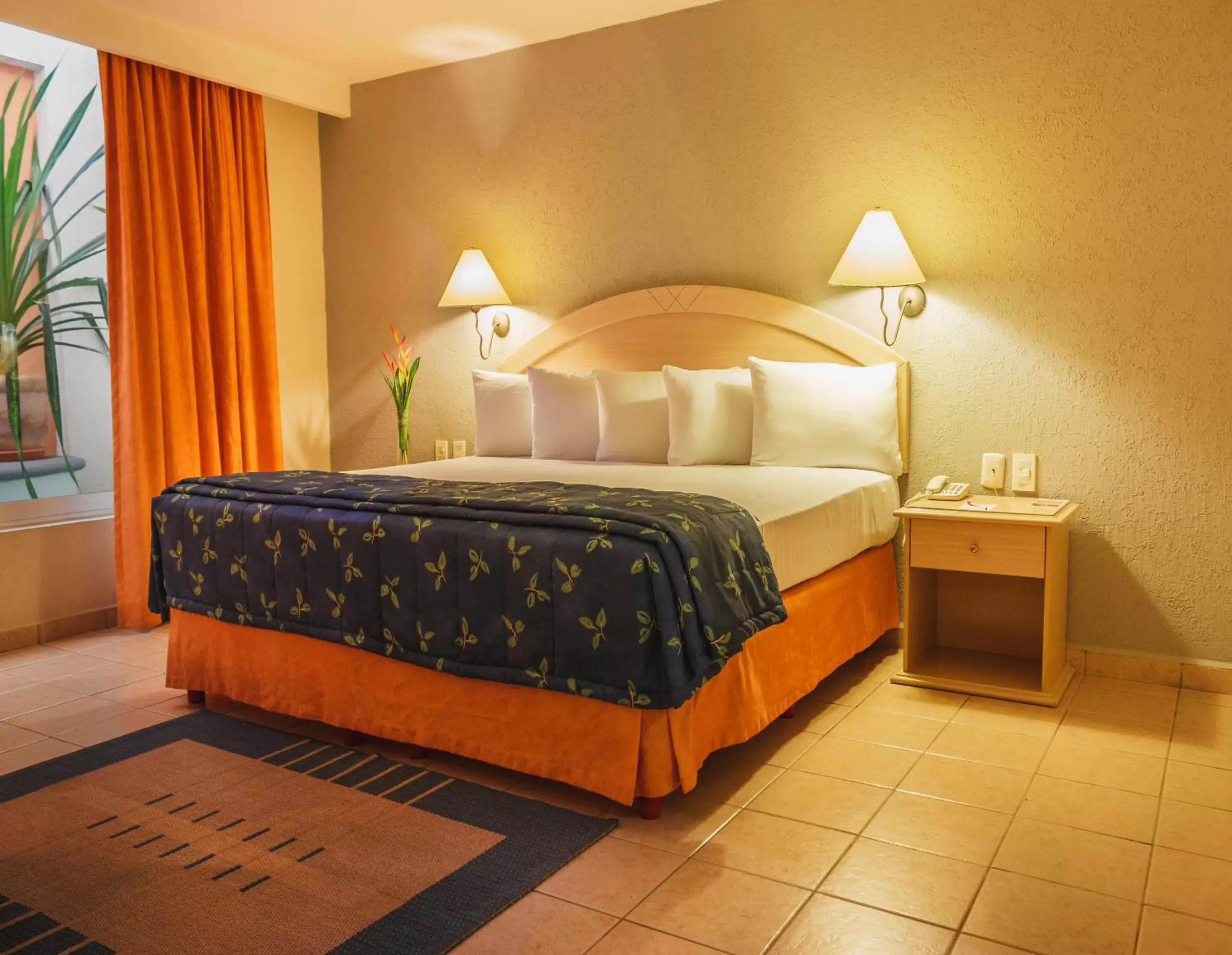 Bed in Plaza Inn Express Bed in Plaza Inn Express