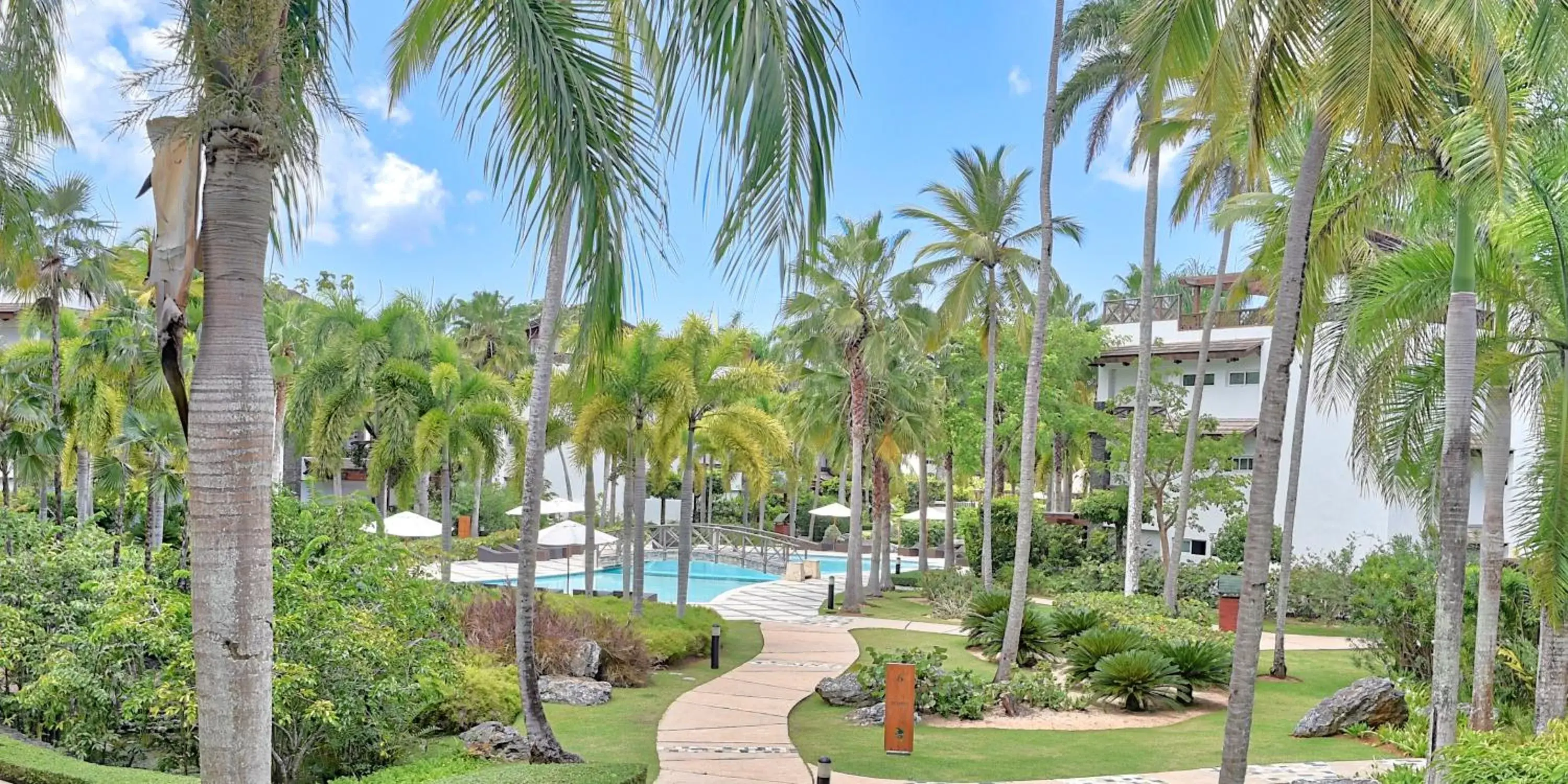 Day, Pool View in Xeliter Balcones del Atlantico - Las Terrenas