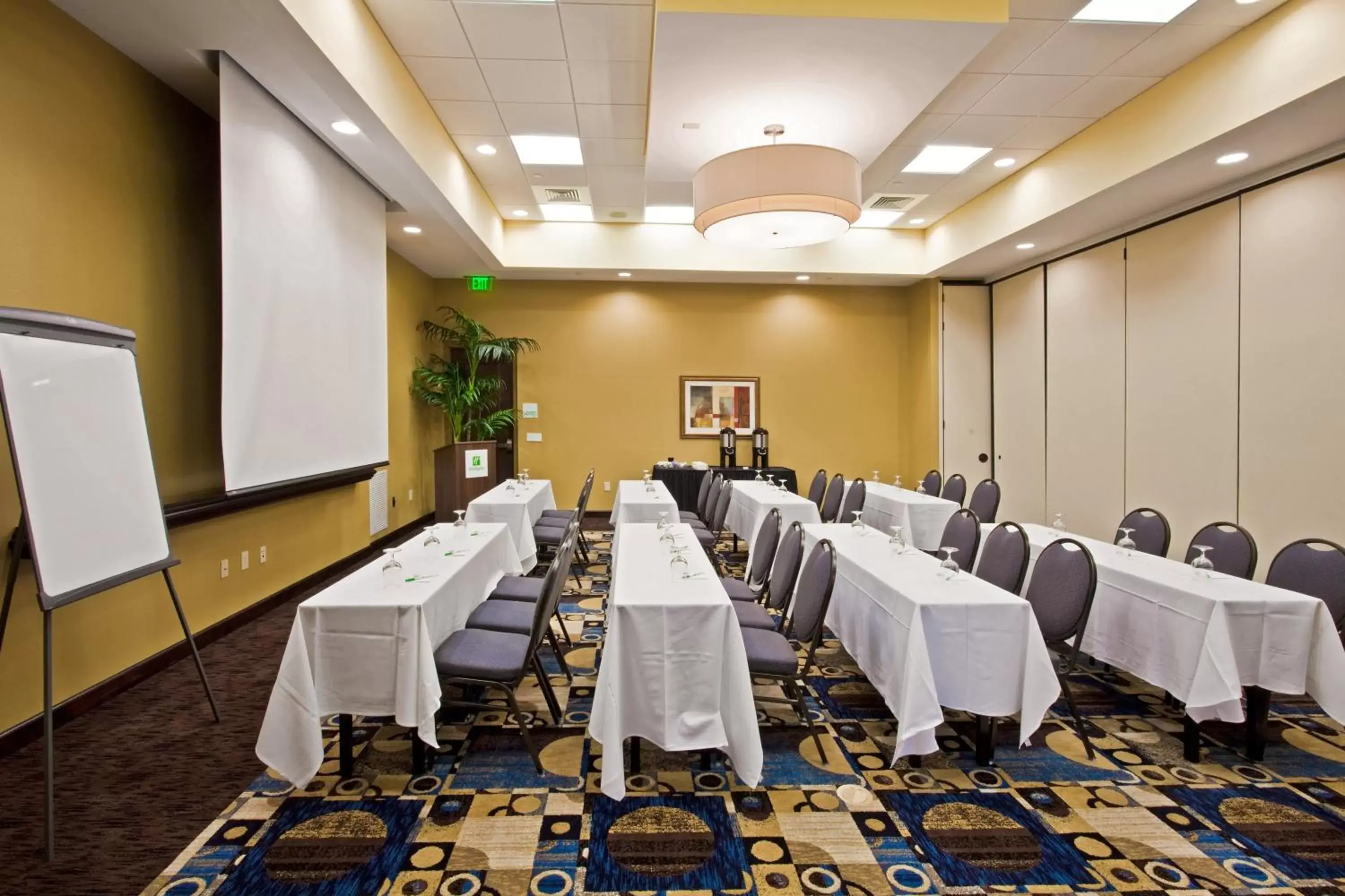 Meeting/conference room in Holiday Inn Titusville/Kennedy Space Center, an IHG Hotel
