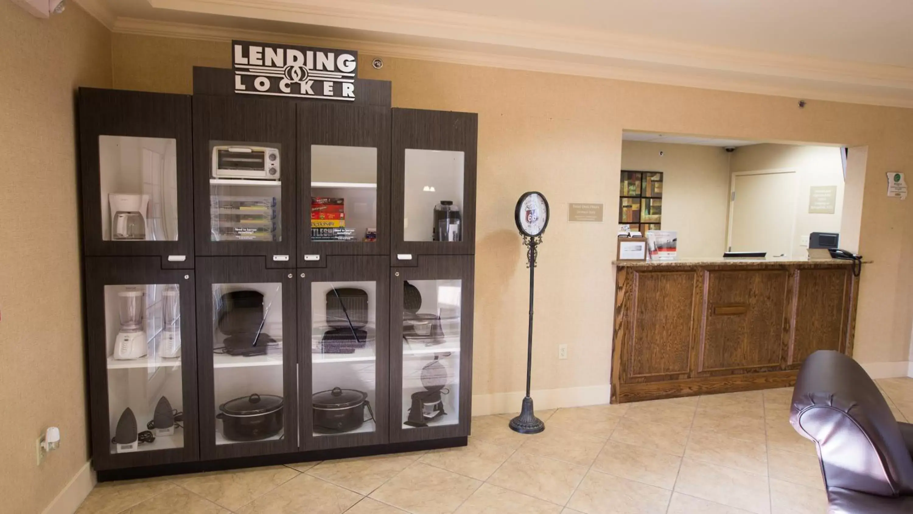 Lobby or reception in Candlewood Suites Springfield by IHG Lobby or reception in Candlewood Suites Springfield by IHG