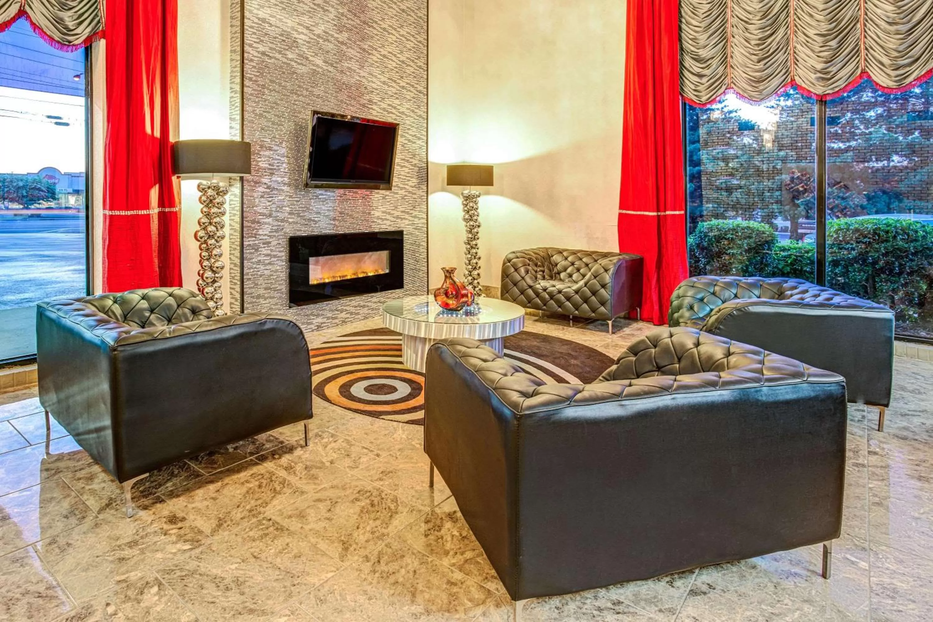 Lobby or reception in Ramada by Wyndham Murfreesboro