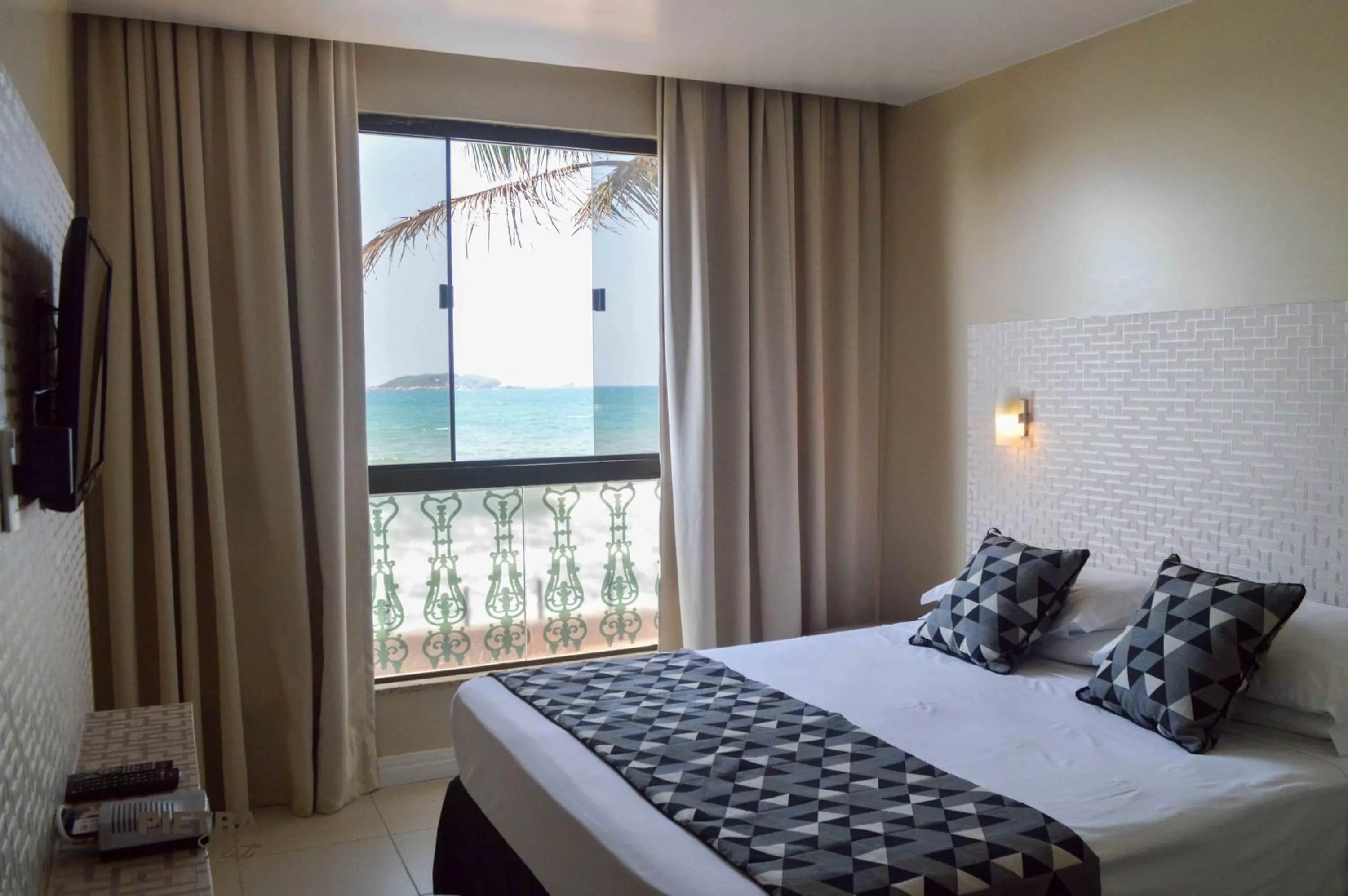 Photo of the whole room, Bed in Flat Pietra