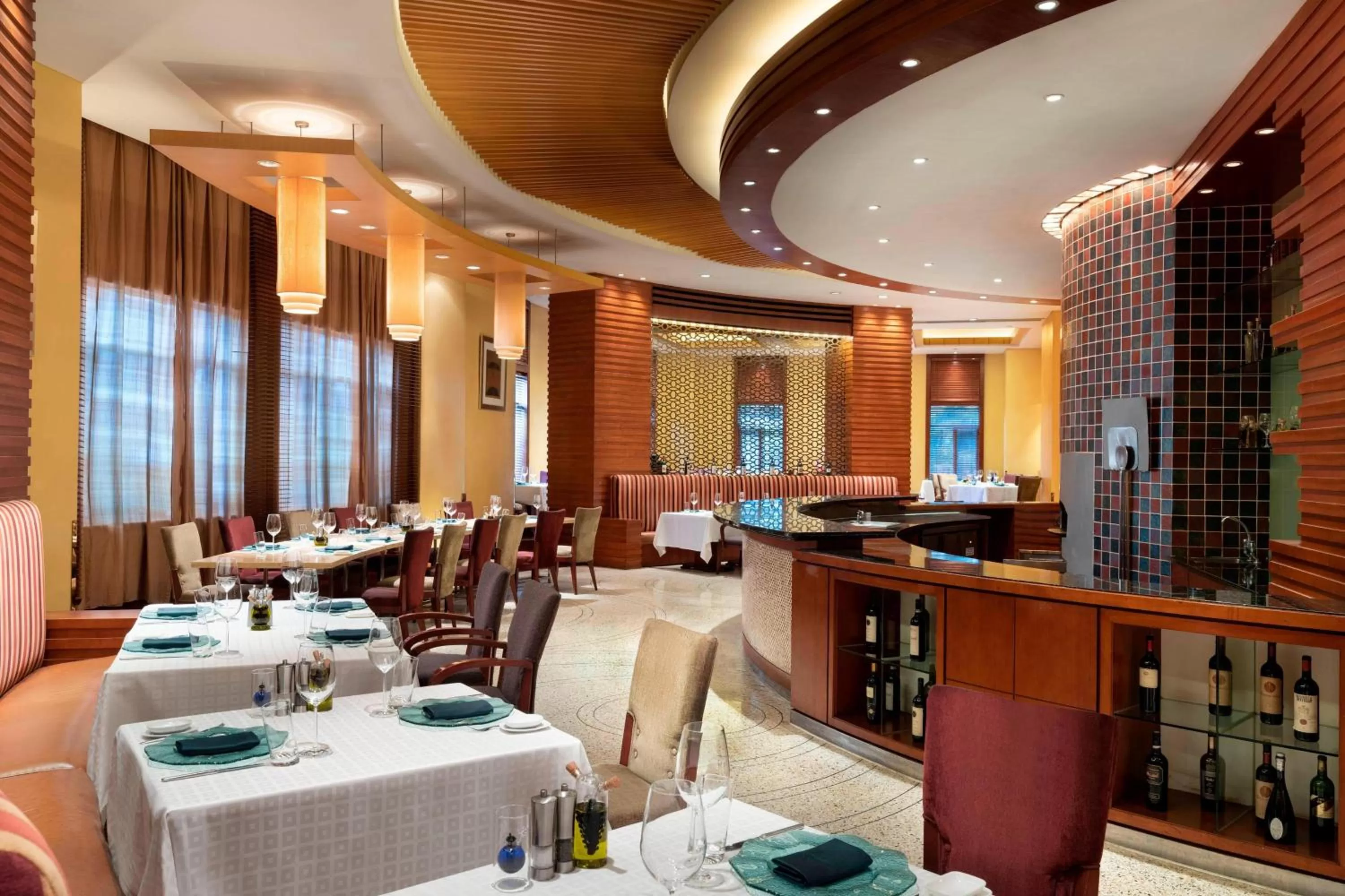Restaurant/places to eat in Sheraton Dongguan Hotel