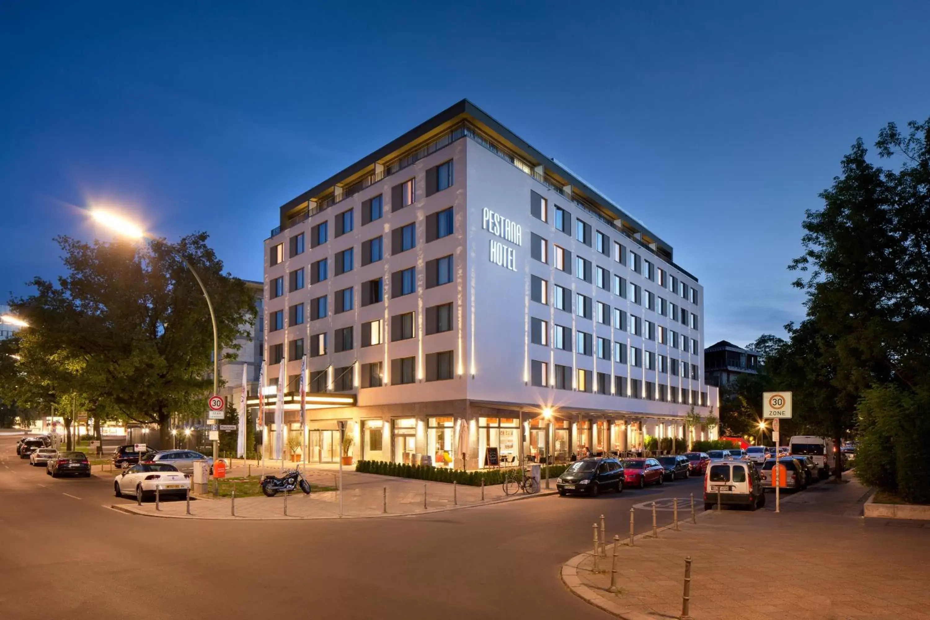 Property building in Pestana Berlin Tiergarten Property building in Pestana Berlin Tiergarten