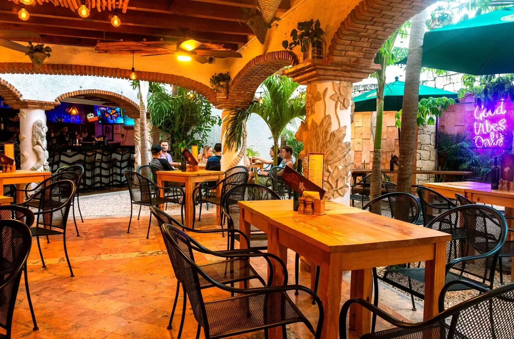 Restaurant/Places to Eat in Mezcal Hostel